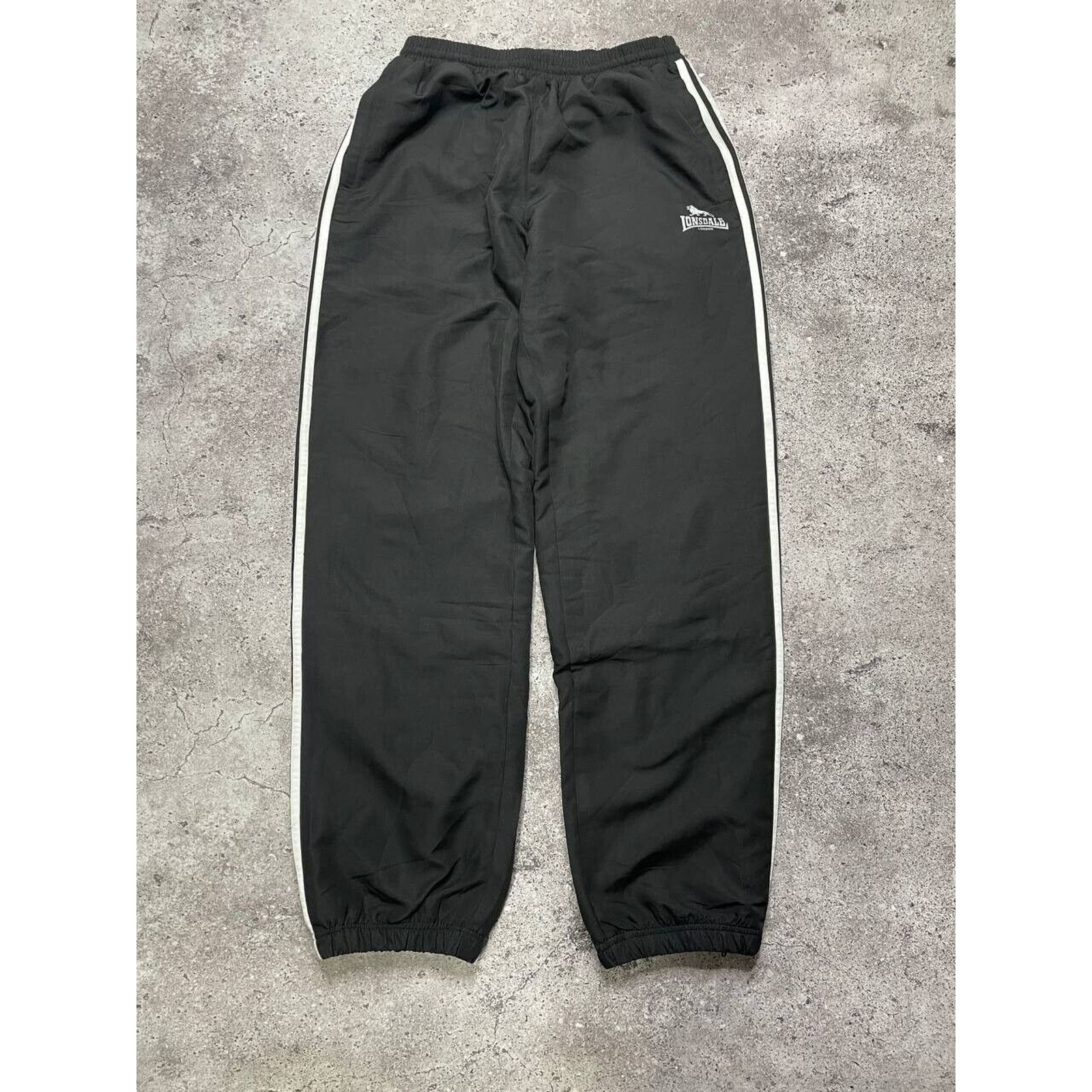 Lonsdale × Vintage Vintage Lonsdale Black Pants Lightweight Stripe Track Style Size US 30 / EU 46 - 1 Thumbnail
