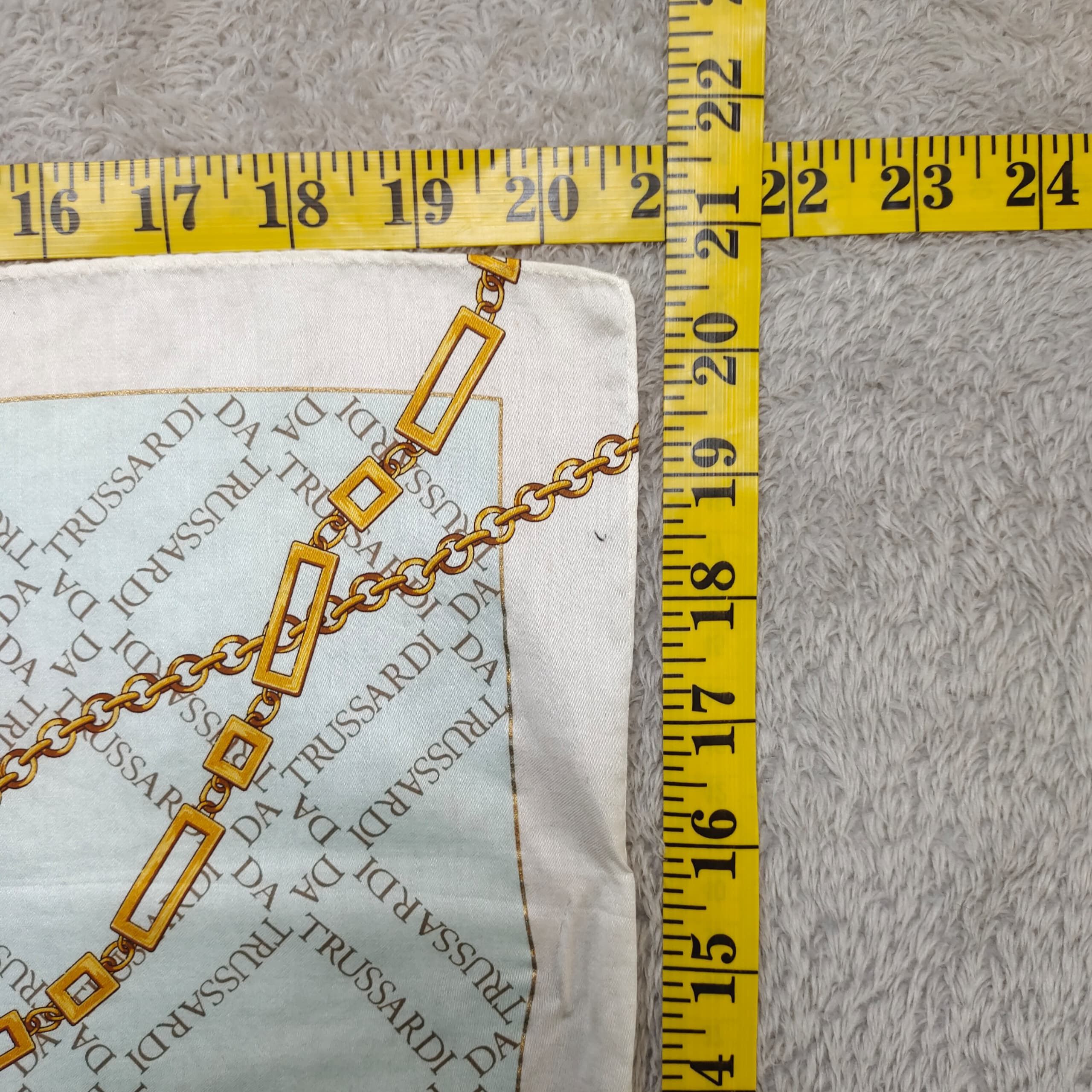 Trussardi Vintage Trussardi Gold Chain Link Pattern Neckerchief Size ONE SIZE - 7 Thumbnail