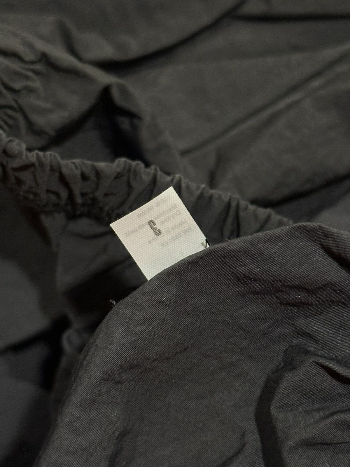 Yeezy Yeezy Kanye West SH-01 04 Black Nylon Logo Shorts size 3 Size US 34 / EU 50 - 8 Thumbnail