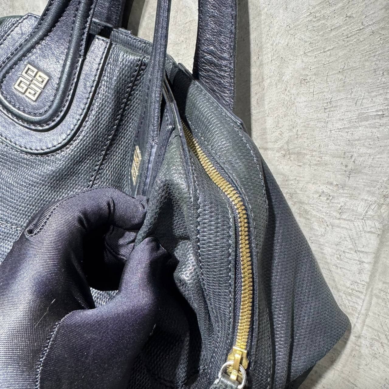 Givenchy Givenchy Nightingale Lamb skin leather Size ONE SIZE - 9 Thumbnail