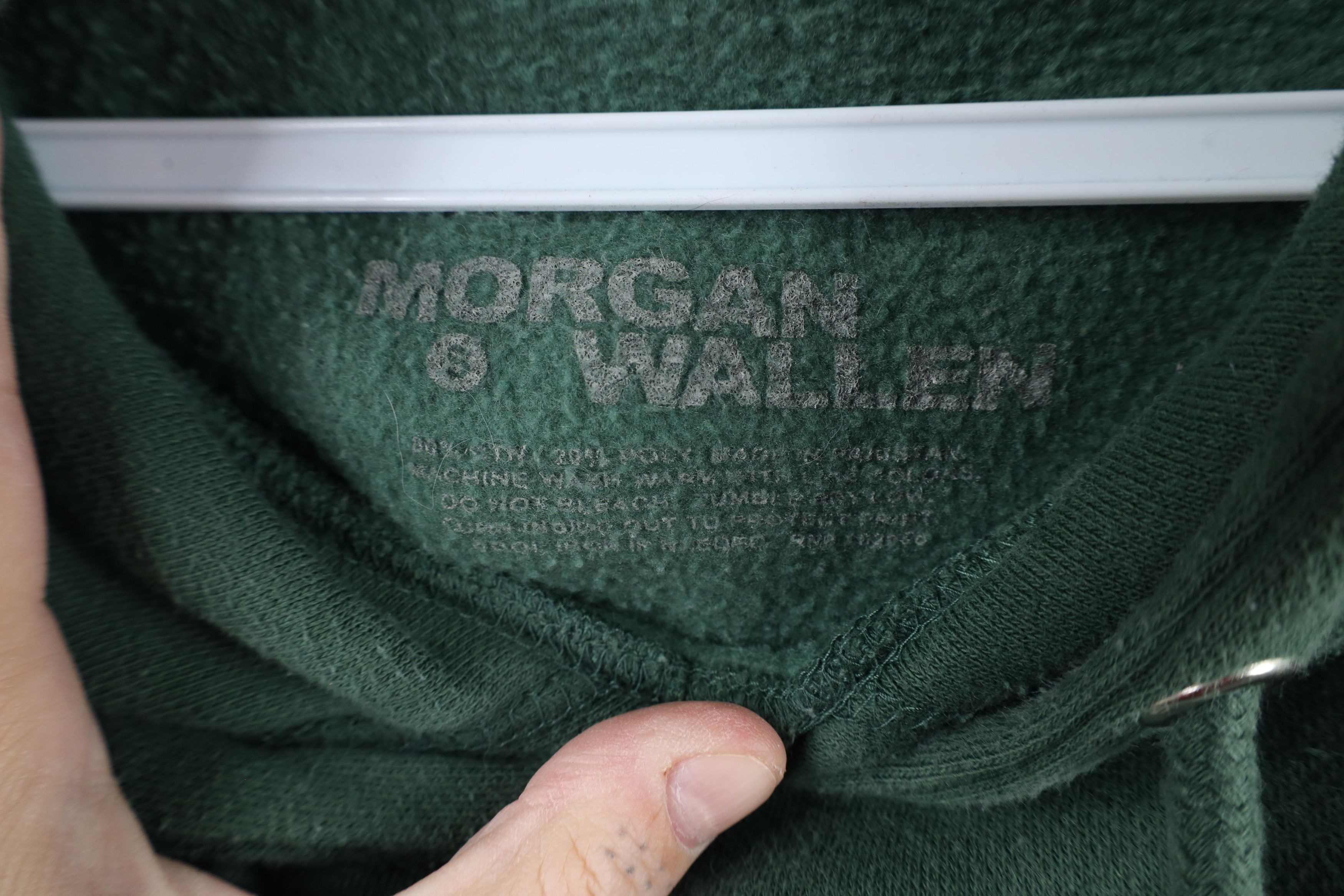 Vintage Morgan Wallen Official One Night At A Time Tour Band Hoodie Size US S / EU 44-46 / 1 - 9 Thumbnail