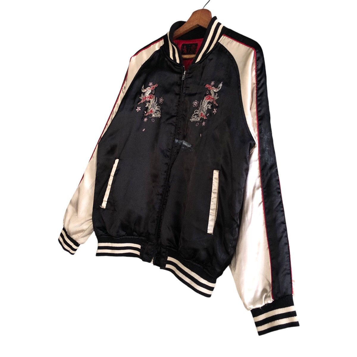 Japanese Brand × Vintage Sukajan Black Beige Vintage Embroidered Jacket Size L Size US L / EU 52-54 / 3 - 3 Thumbnail