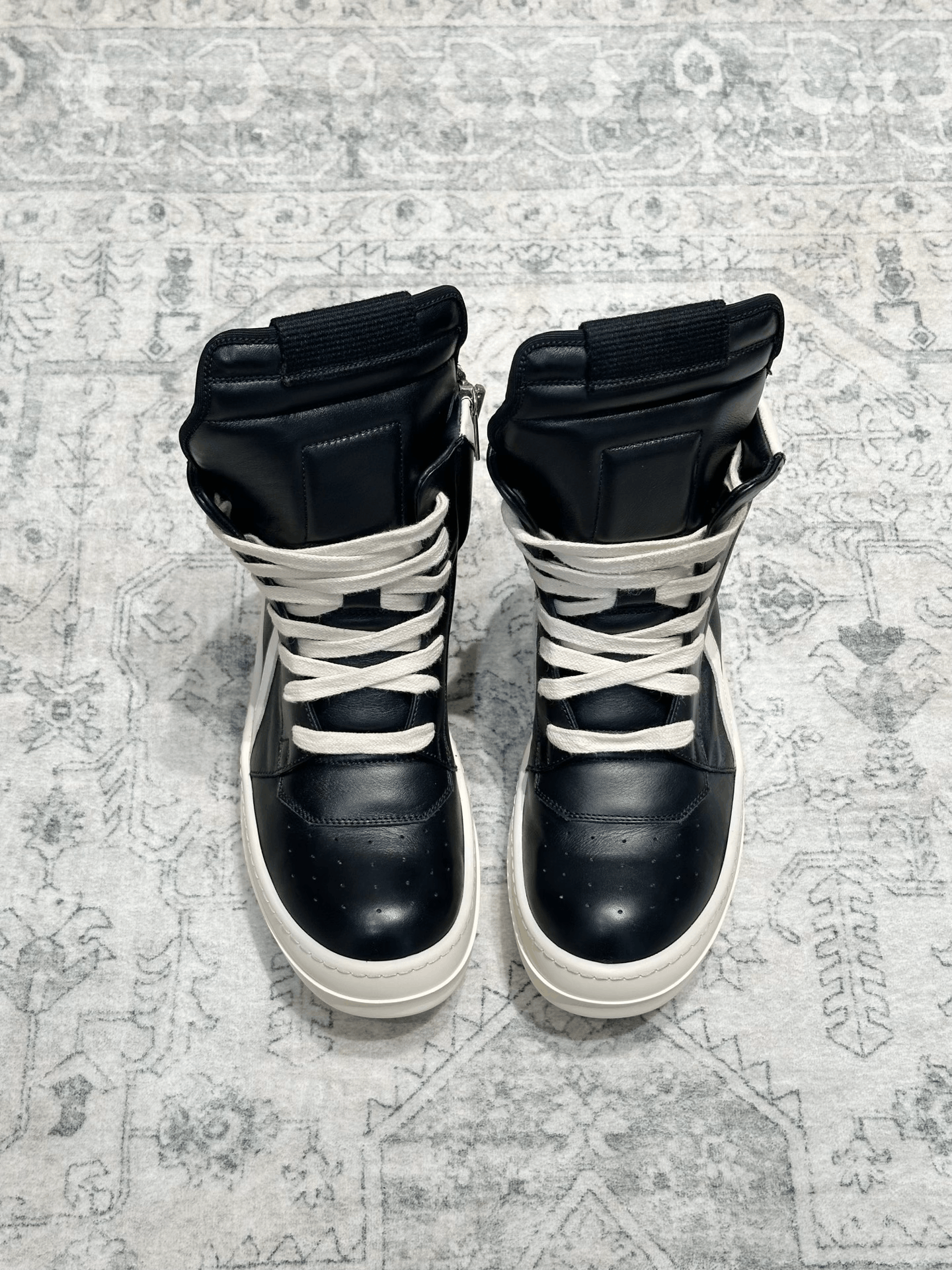 Rick Owens Rick Owens Classic Leather High-Top Size US 5 / IT 35 - 1 Thumbnail