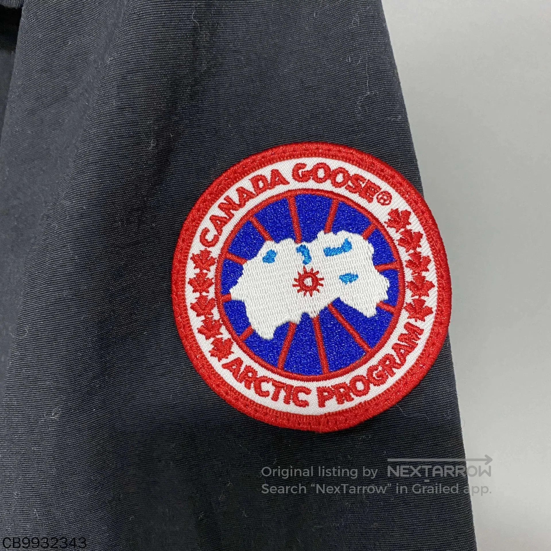 Canada Goose Gray Heavy Winter Coat - Size M. Size US M / EU 48-50 / 2 - 6 Thumbnail