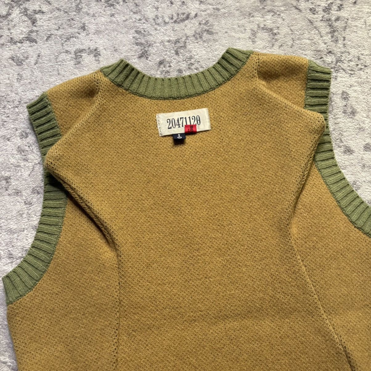 20471120 20471120 Hyoma Scabbed Wing Knit Vest Yellow | Size M Size US M / EU 48-50 / 2 - 5 Thumbnail