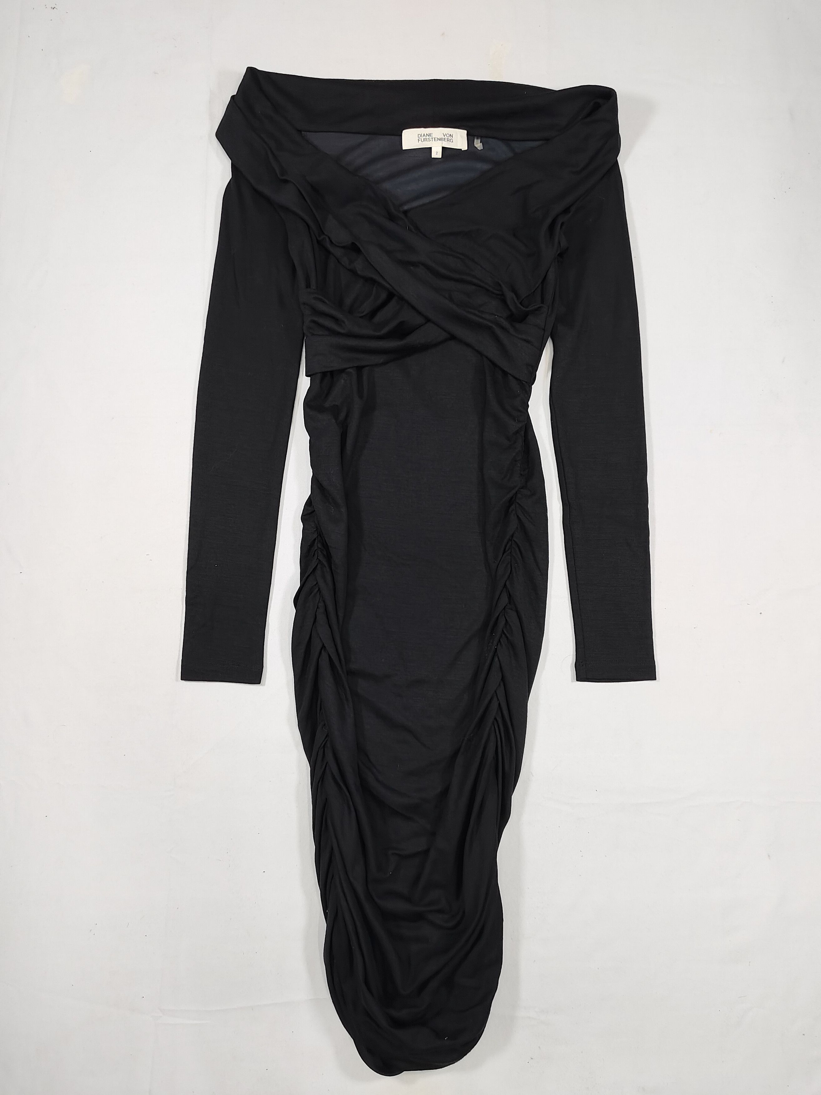 Diane von Furstenberg DVF- Off Shoulder Draped Bodycon Ruched Hem Dress Size S / US 4 / IT 40 - 5 Thumbnail