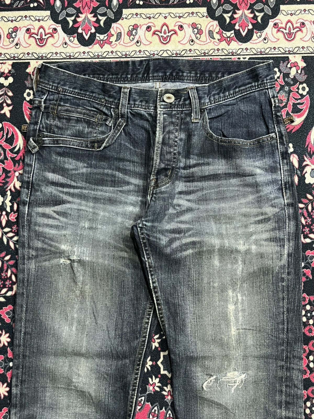 Japanese Brand Difference Rupert Dark Faded Washed Whisker Ripped Jeans Size US 30 / EU 46 - 4 Thumbnail