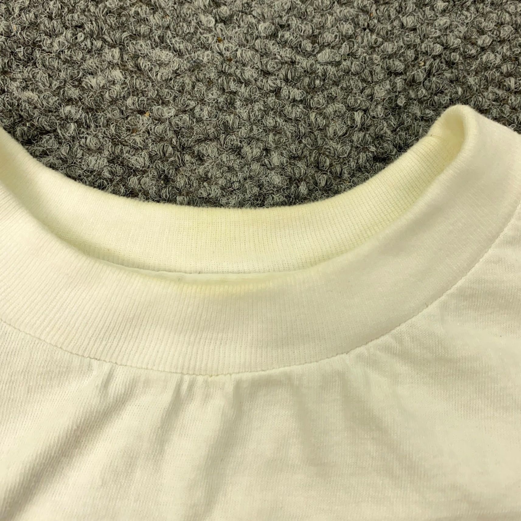 Etro Vtg Same S#%t Different Day Shirt Mens M White Tee 90s Retro Shirt Mens White 90s College Fun University USA Size US M / EU 48-50 / 2 - 6 Thumbnail