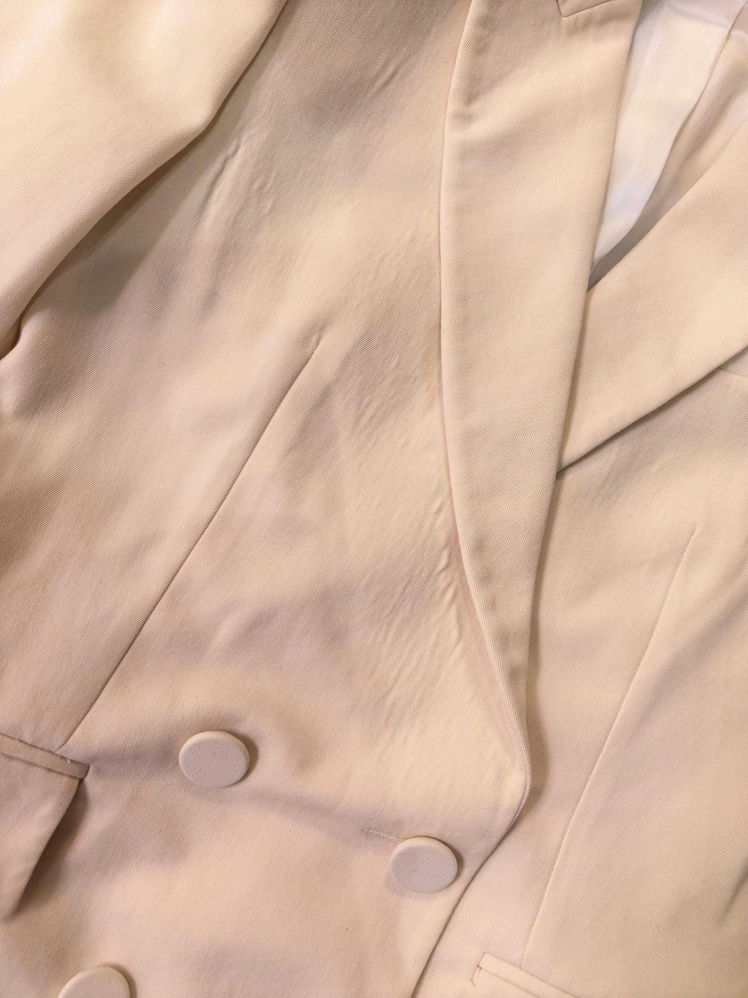 Alexander McQueen Alexander McQueen Skirted Blazer Sz40 worn (flaws) Size S / US 4 / IT 40 - 2 Thumbnail