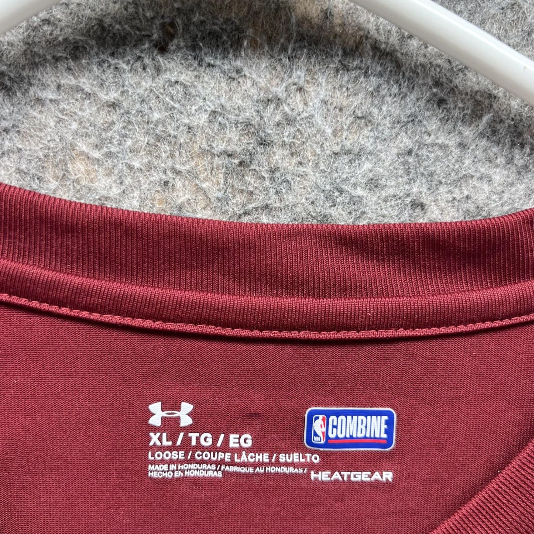 Under Armour Under Armour Shirt Men XL Red Cleveland Cavaliers Combine Basketball Tee Short Sleeve Crew Neck Jersey Logo Size US XL / EU 56 / 4 - 4 Thumbnail