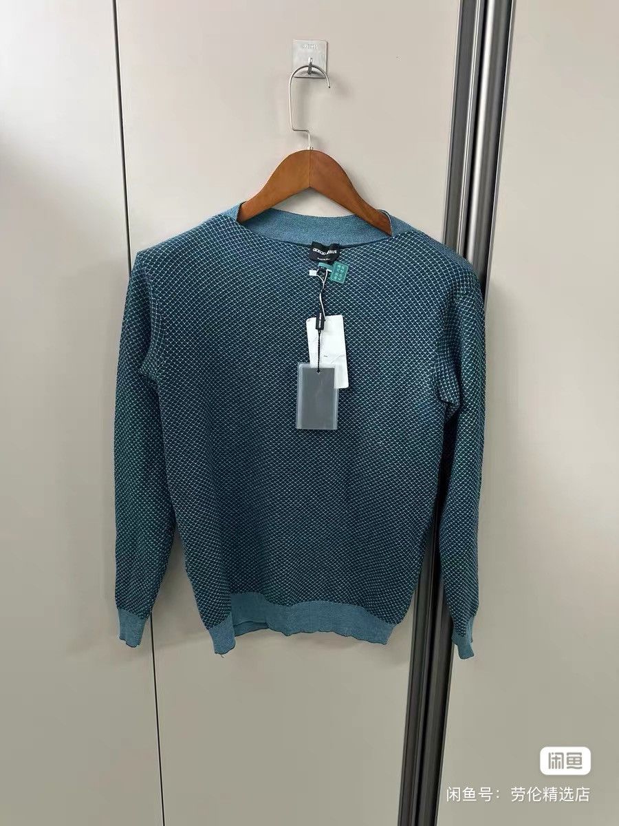 Giorgio Armani GIORGIO ARMANI silk blend sweater top zegna loro piana Size US S / EU 44-46 / 1 - 1 Thumbnail