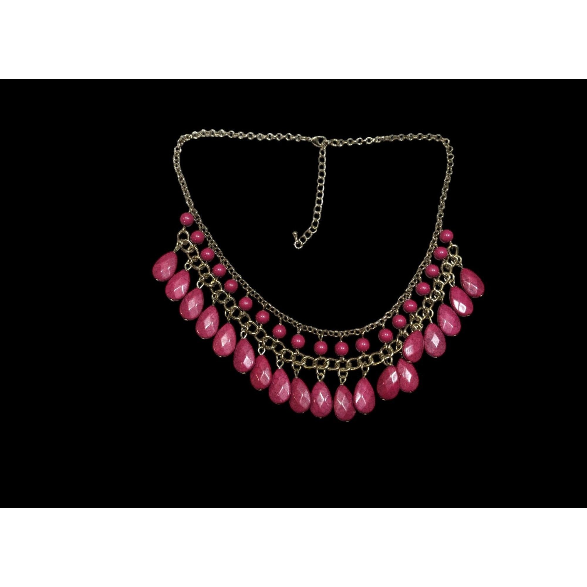 Other Bohemian Magenta Fringe Beaded Gold Tone Chain Statement Nec Size ONE SIZE - 1 Thumbnail