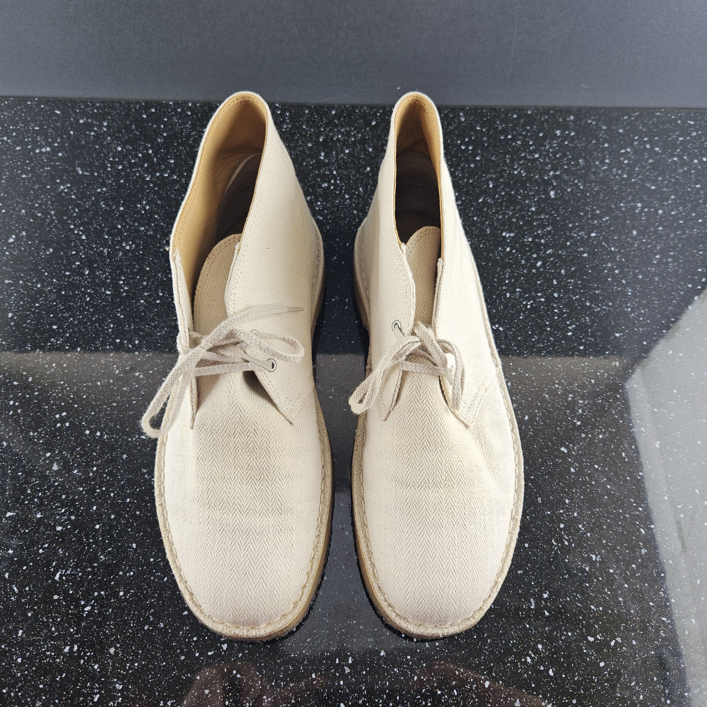 Clarks Clarks Originals Desert boots beige canvas Size US 9 / EU 42 - 9 Thumbnail