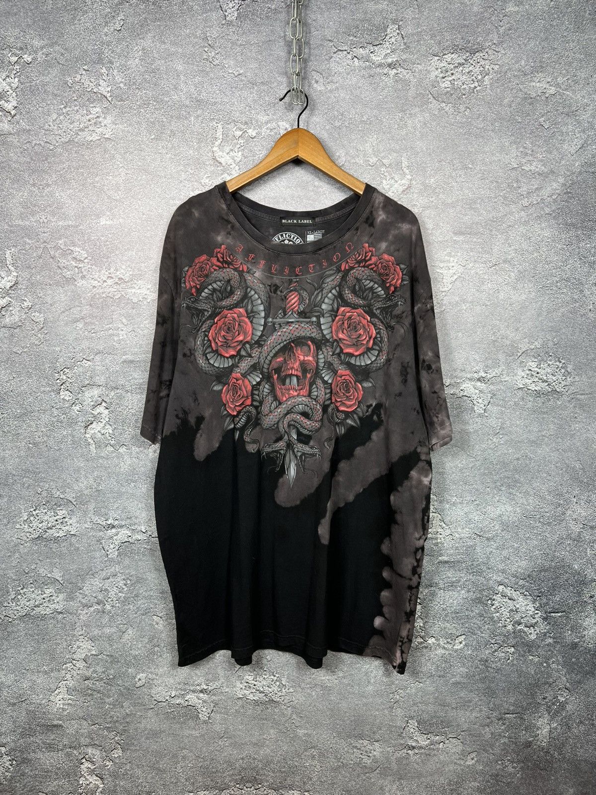 Affliction Affliction 3XL All Over Print Rhinestone Kross Logo T-shirt Size US XXL / EU 58 / 5 - 1 Thumbnail