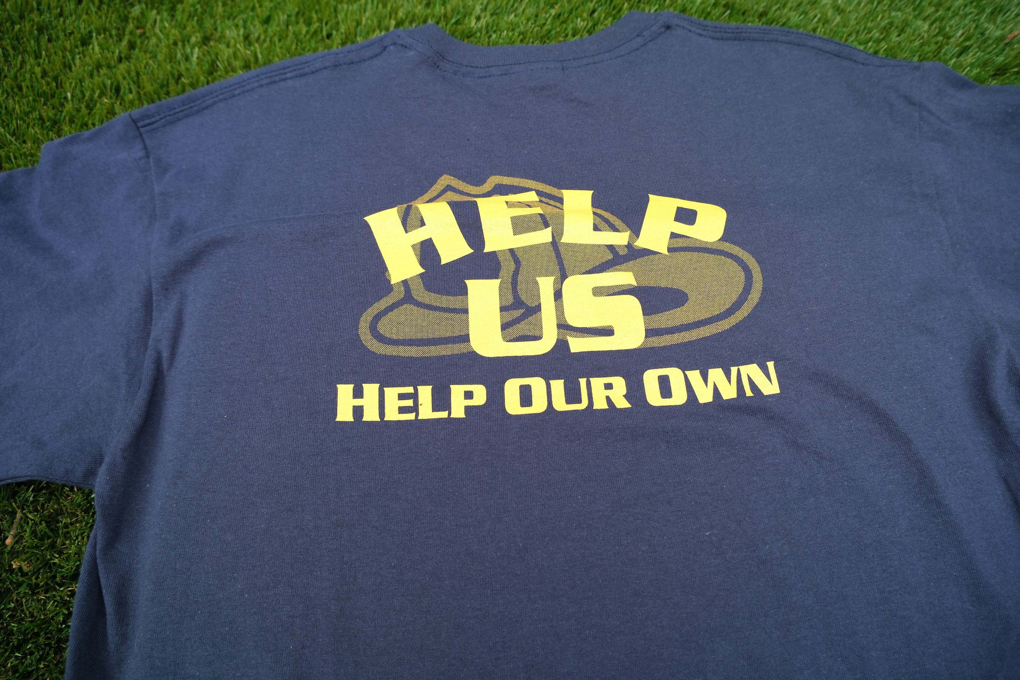 Gildan Vint. Texas Volunteer Firefighters Relief Fund Tee Size US M / EU 48-50 / 2 - 2 Thumbnail