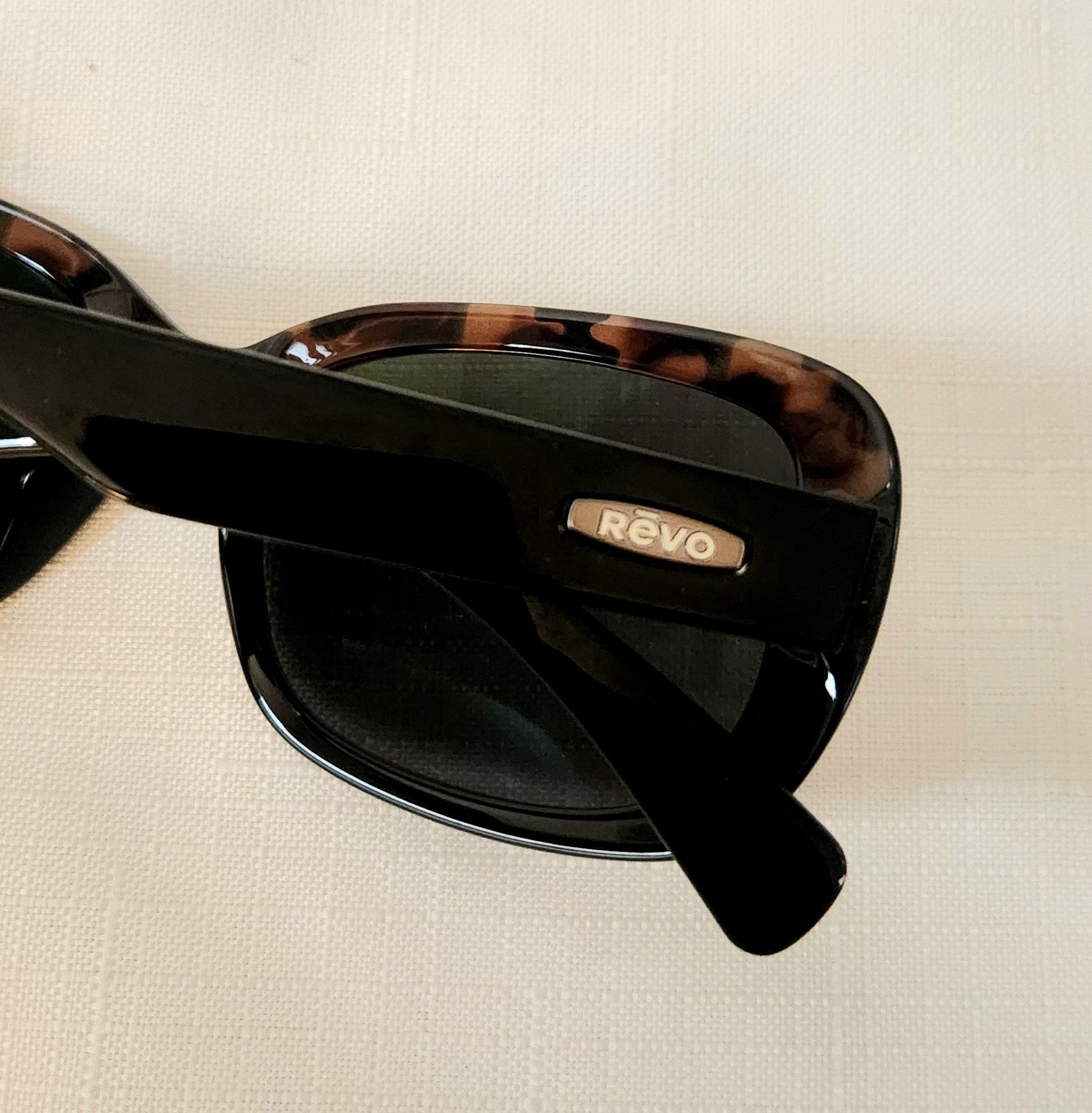 Other Revo Polarized RE1039 PAXTON Sunglasses 01 GY Shiny Bla Size ONE SIZE - 8 Thumbnail