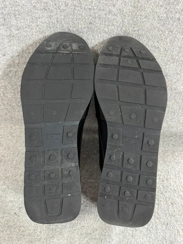 Balenciaga Balenciaga Race Runner Black Low Sneakers leather size 43 Size US 10 / EU 43 - 13 Thumbnail