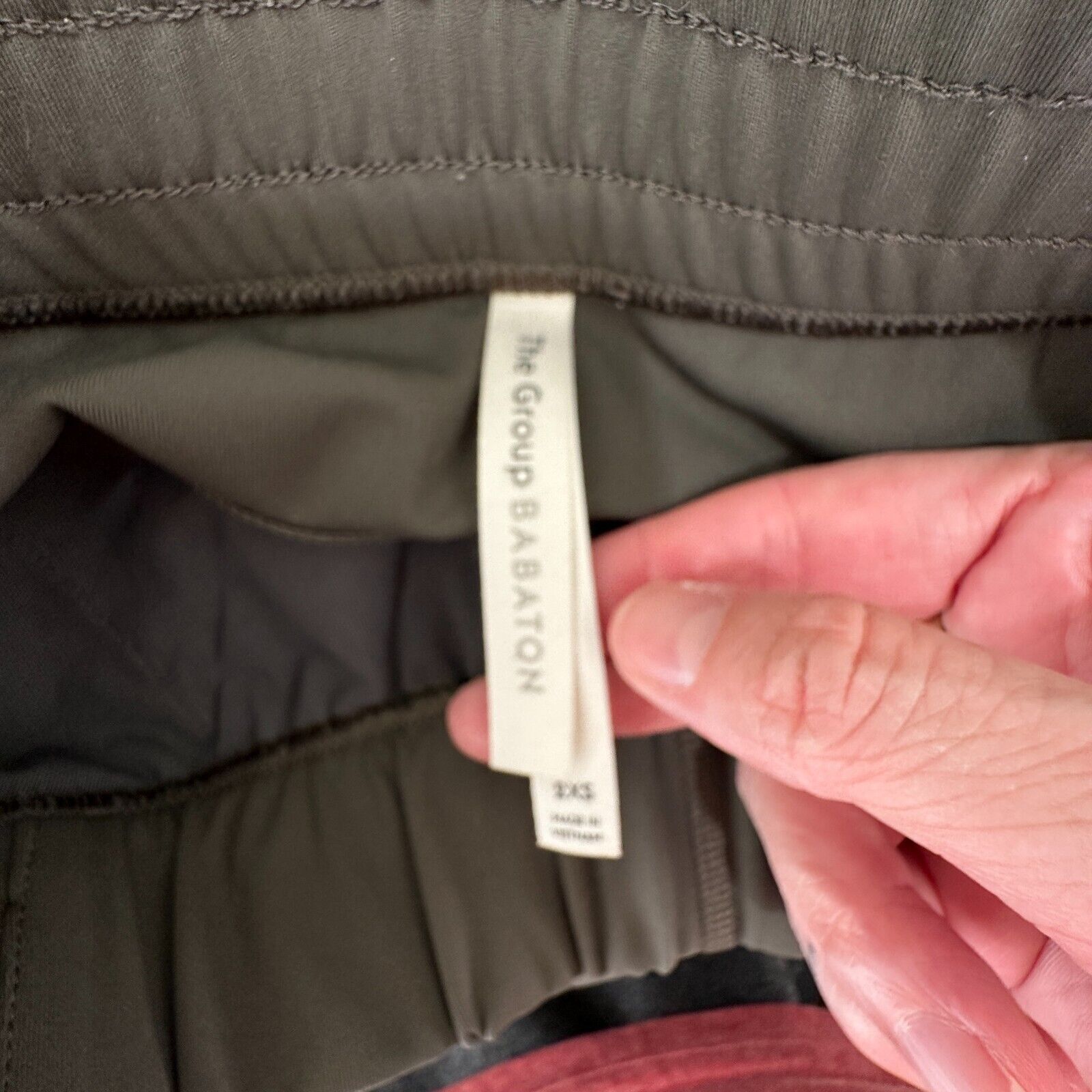 Aritzia The Group by Babaton Olive Weekender Stretch Pocket Jogger Size 24" / US 00 / IT 34 - 8 Thumbnail