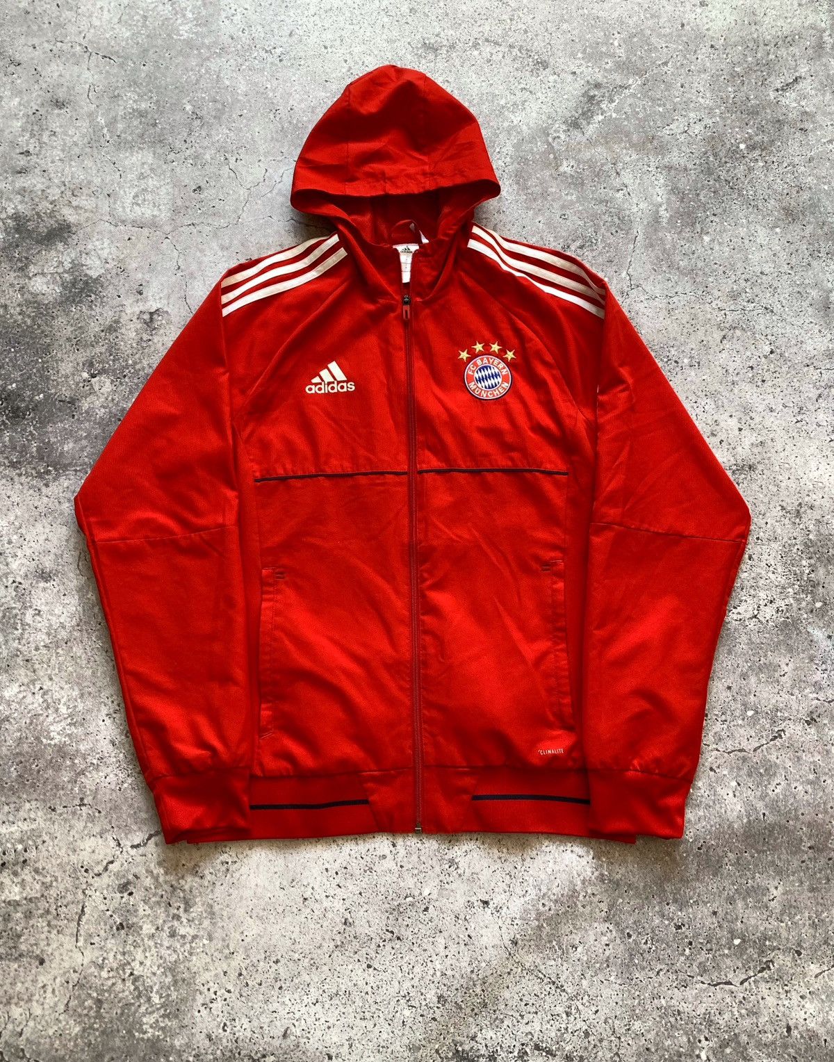 Adidas 🔥ADIDAS BAYERN MUNICH 2017 HODED TRAINING TRACK JACKET Size US M / EU 48-50 / 2 - 1 Thumbnail