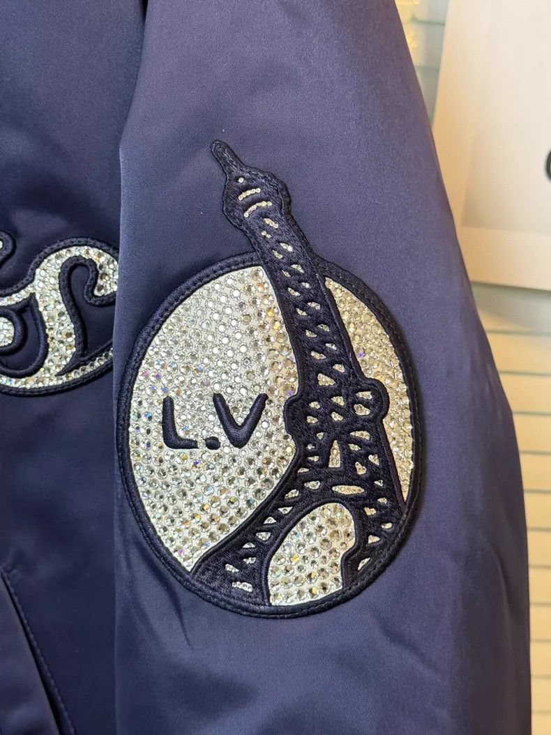 Louis Vuitton Louis Vuitton Rhinestone baseball jacket Size US M / EU 48-50 / 2 - 4 Thumbnail