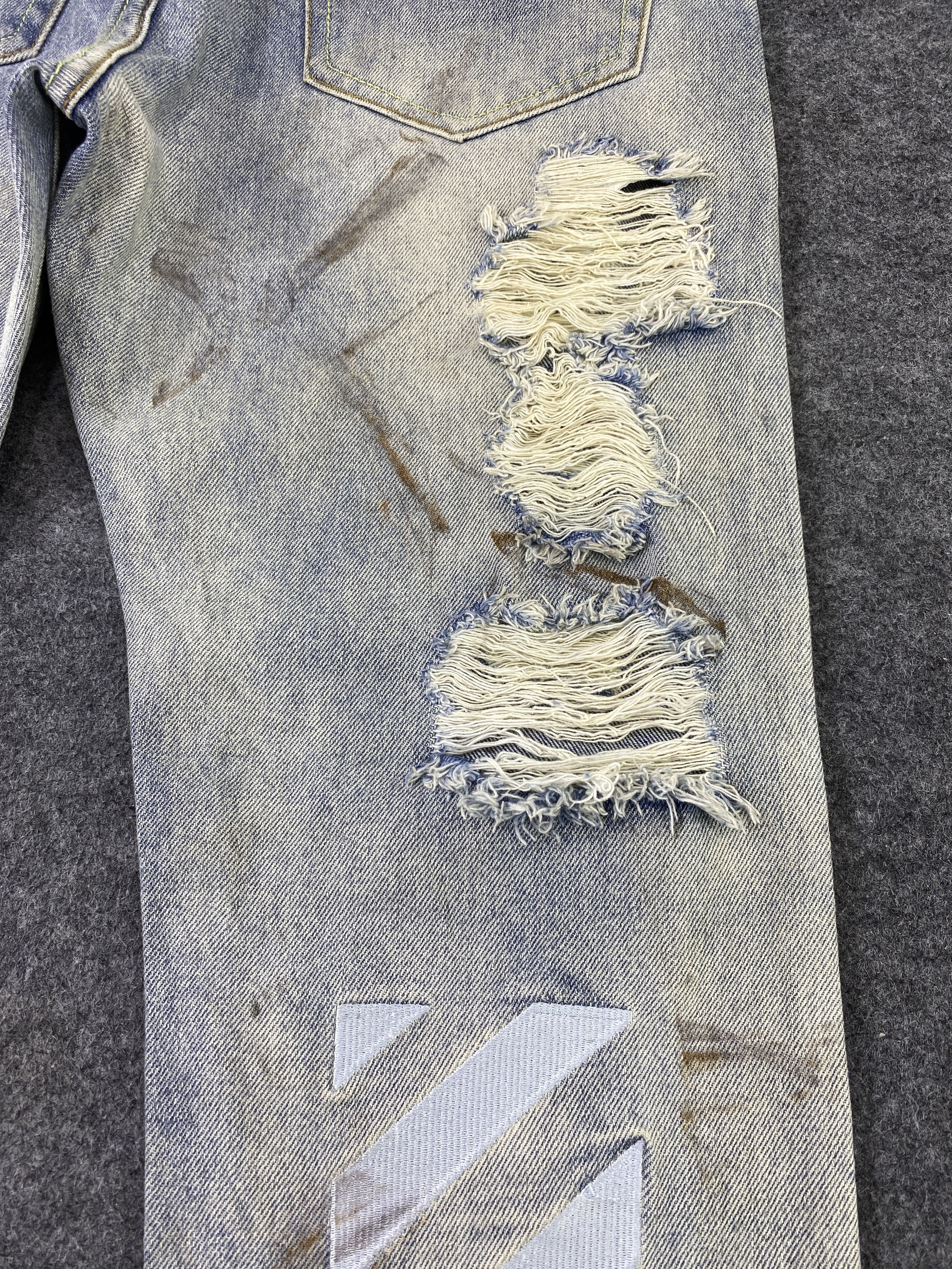 Japanese Brand Japanese Brand Distressed Faded Blue Jeans - J1075 Size US 33 - 10 Thumbnail