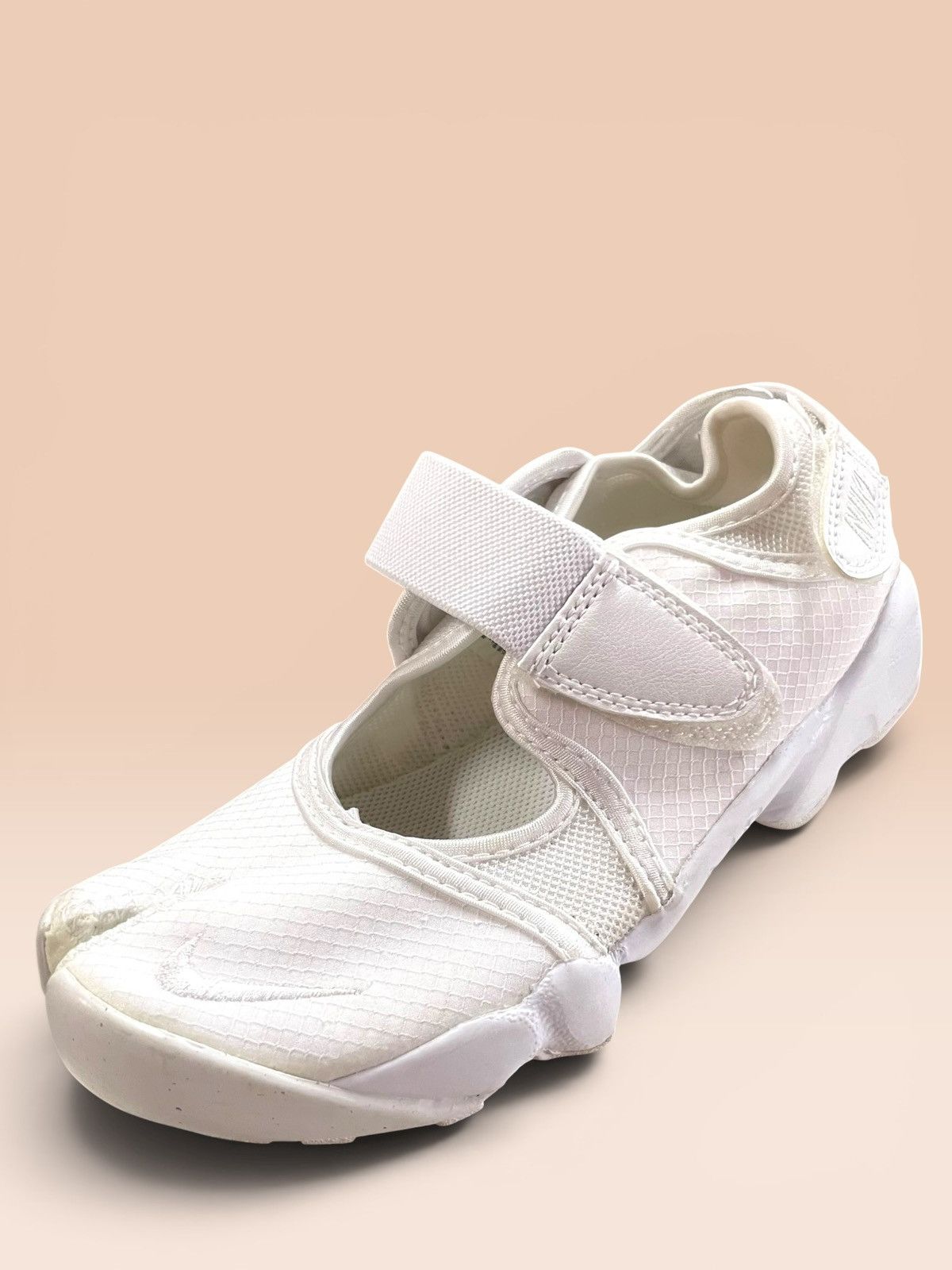 Nike Nike Air Rift Breathe 'White Pure Platinum' Size US 5 / IT 35 - 14 Thumbnail