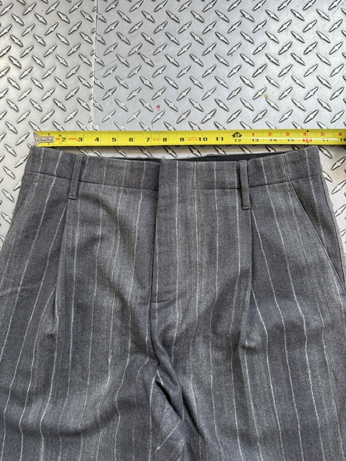 Versace Versace Grey Chalk Stripe Pleated Wool Pants Size US 32 / EU 48 - 2 Thumbnail