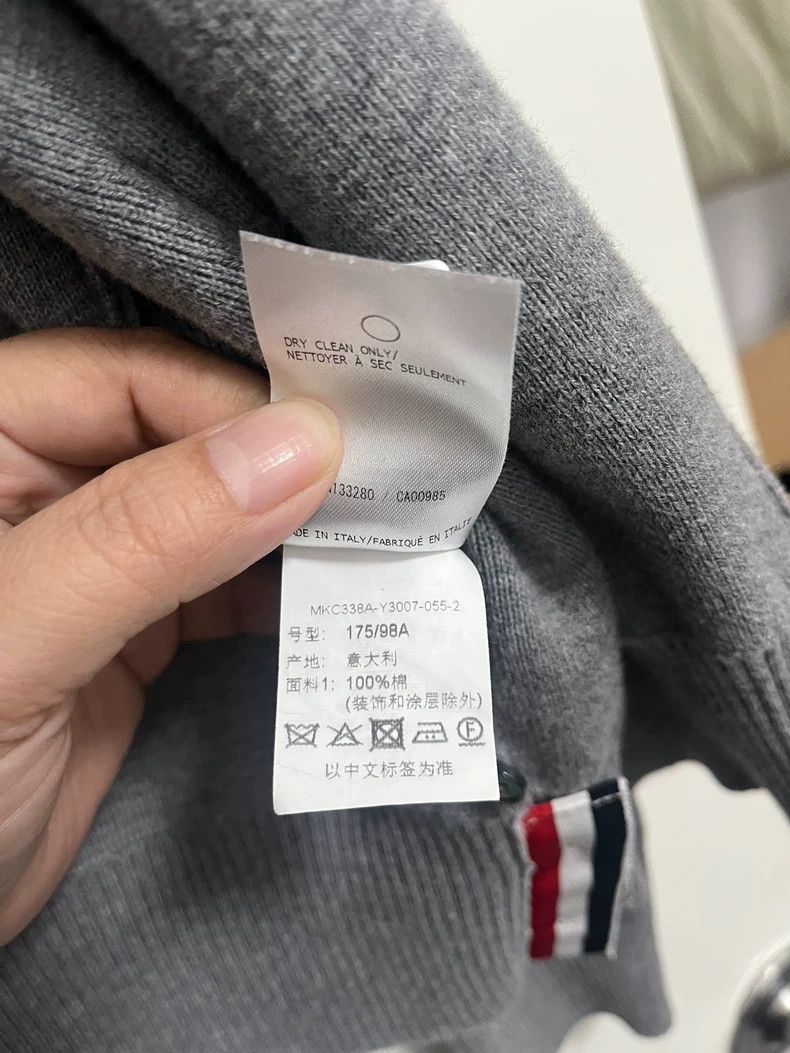 Thom Browne Thom Browne Knitted cardigan with four bars jacket 2505-Nex Size US M / EU 48-50 / 2 - 3 Thumbnail