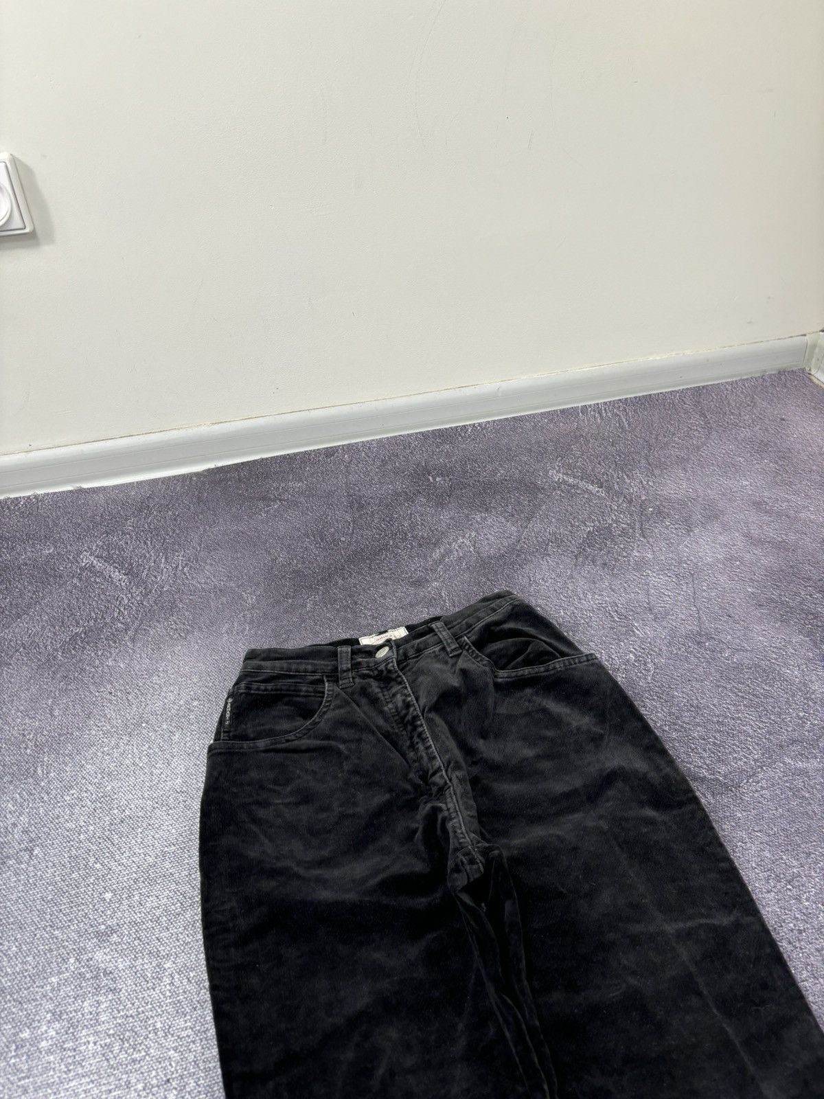 Armani Vintage 90s Armani Jeans Velvet Black Skinny Pants Jeans Size 28" / US 6 / IT 42 - 5 Thumbnail