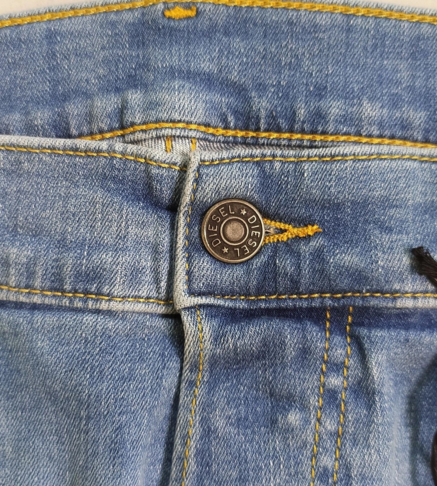 Diesel Diesel D-LUSTER L.32 MENS JEANS T/9947 Size US 33 - 3 Thumbnail