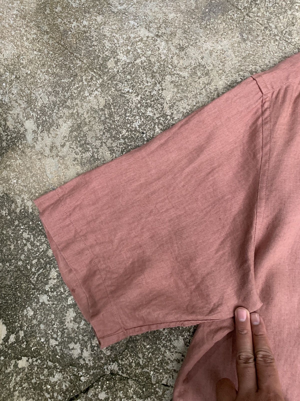 Japanese Brand × Uniqlo Uniqlo Brick Brown Color Linen Oversize Shirt Size US XL / EU 56 / 4 - 4 Thumbnail