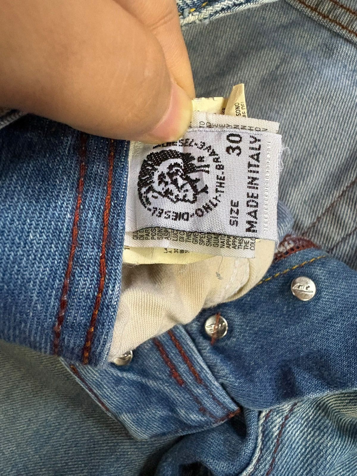 Diesel Vintage Diesel Zathan Blue Wash Distressed Flare Jeans Size US 32 / EU 48 - 9 Thumbnail