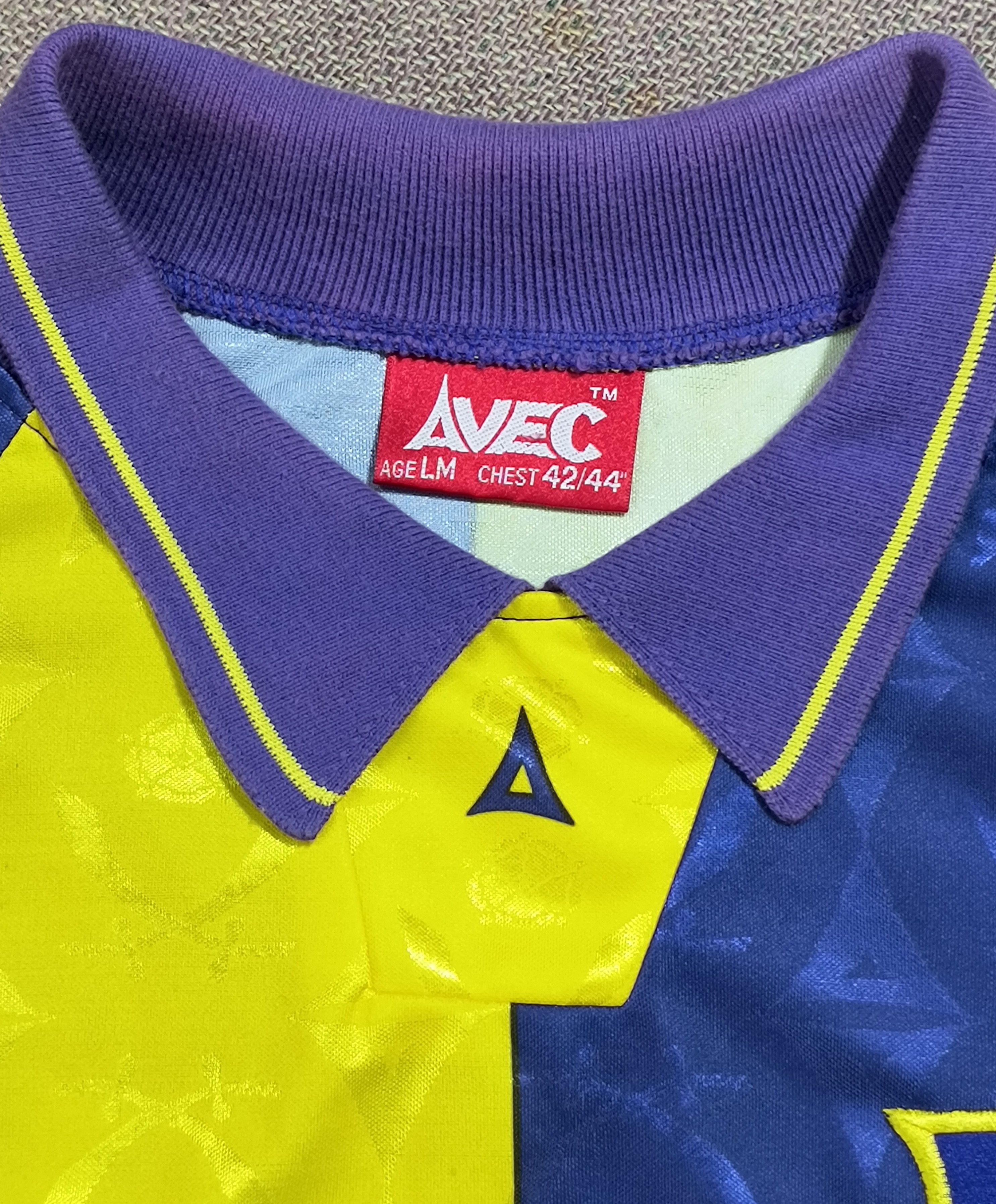Vintage Vintage Sheffield United FC away jersey 1995 Size US L / EU 52-54 / 3 - 4 Thumbnail