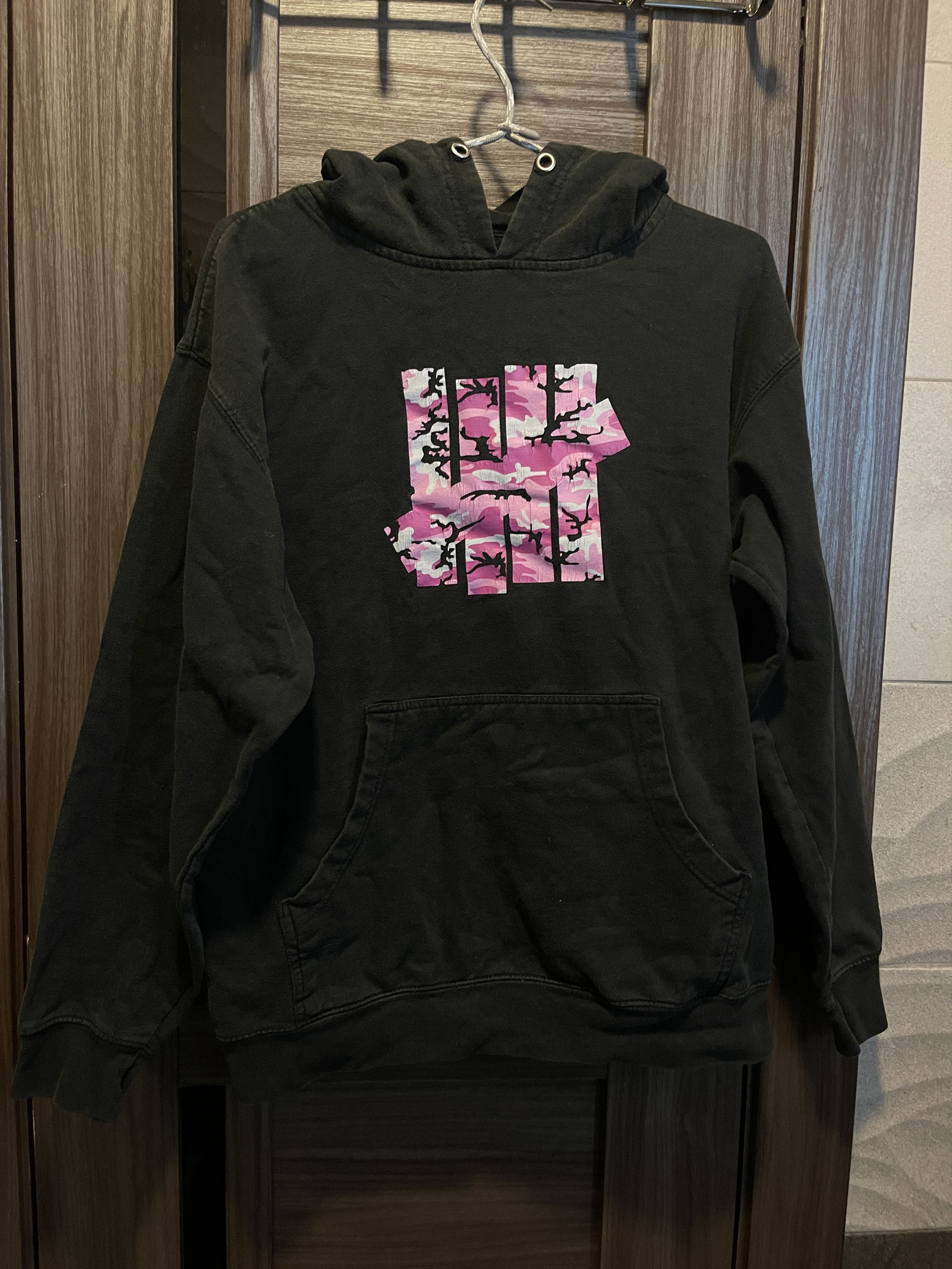 Anti Social Social Club × Undefeated ASSC x UNDFTD Hoodie - Size M Size US M / EU 48-50 / 2 - 2 Thumbnail