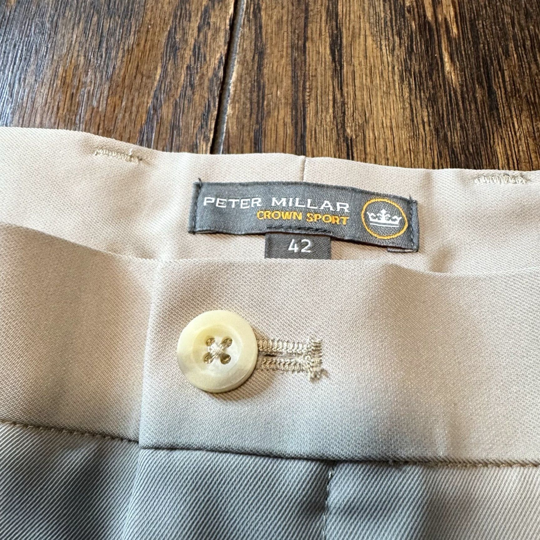 Peter Millar Peter Millar Men's Golf Shorts Size 42 Beige Fox Chapel Golf Club Size US 42 / EU 58 - 2 Thumbnail