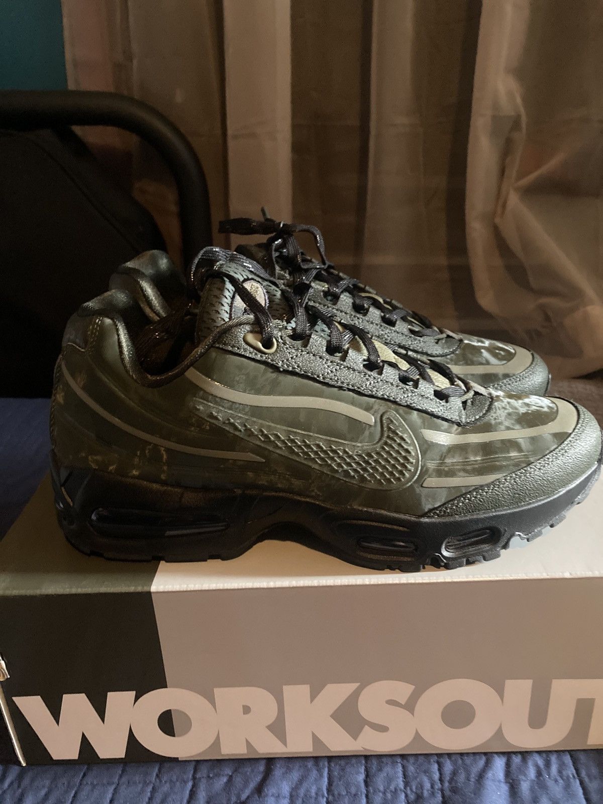 Nike Nike Air Max 95 SP WORKSOUT Olive Black Size US 9.5 / EU 42-43 - 3 Thumbnail