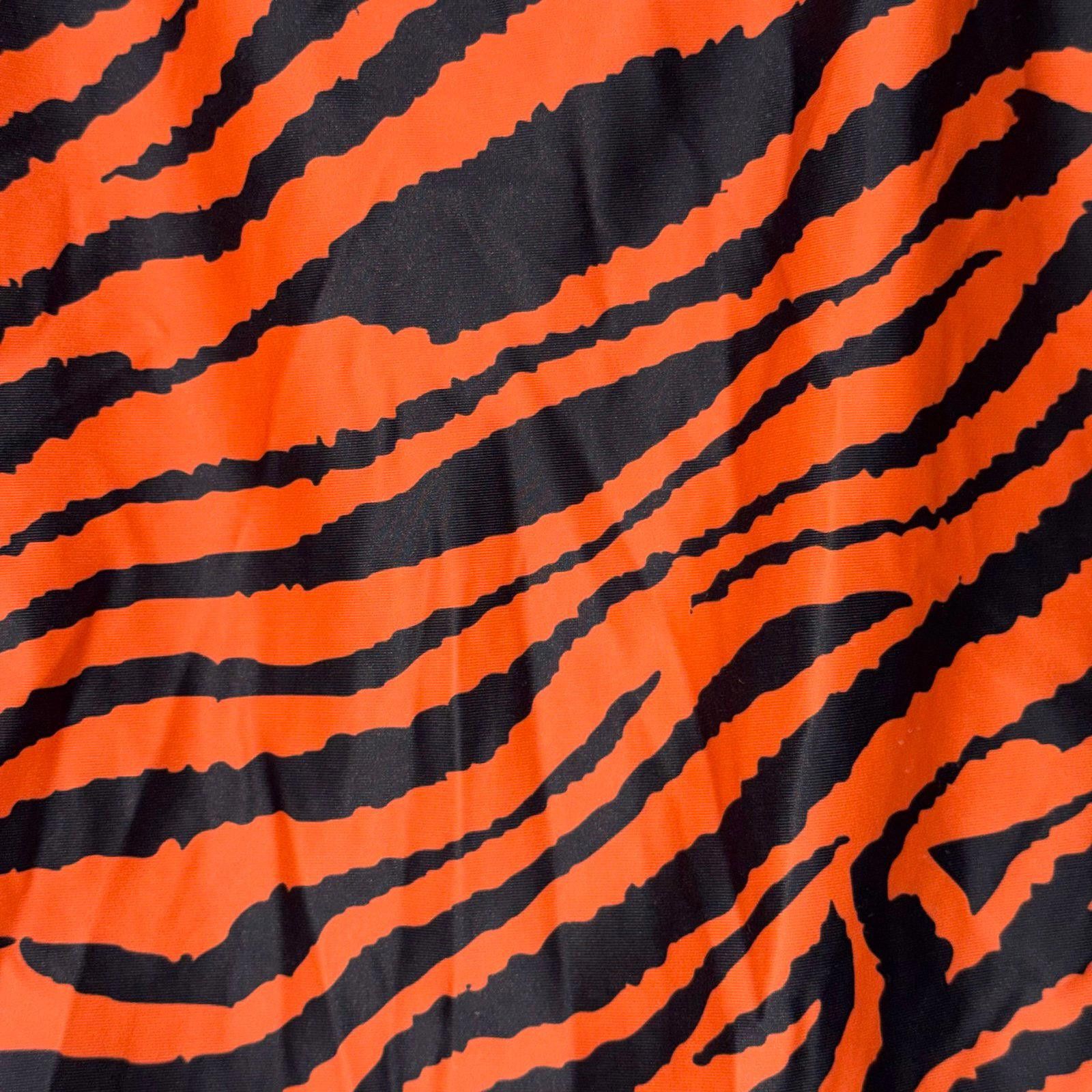 Other Missguided Tiger Print One-Piece Swimsuit Size 8 Size ONE SIZE - 4 Thumbnail