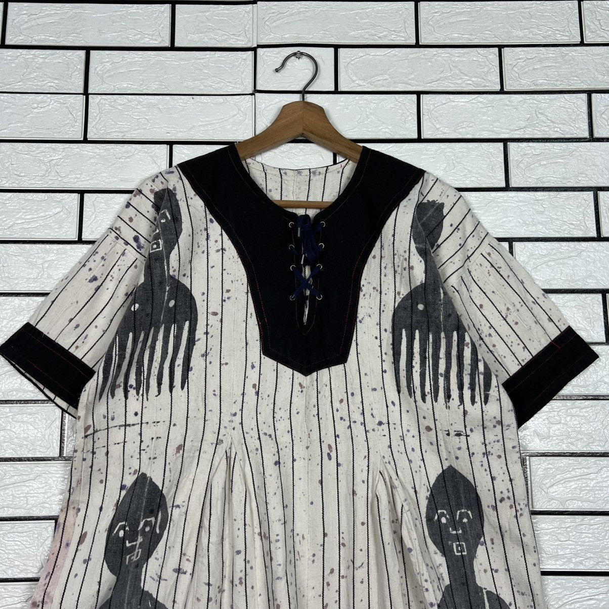 Vintage Vintage Traditional Artistic Motif Graphic Shirt #4215-C192 Size L / US 10 / IT 46 - 2 Thumbnail