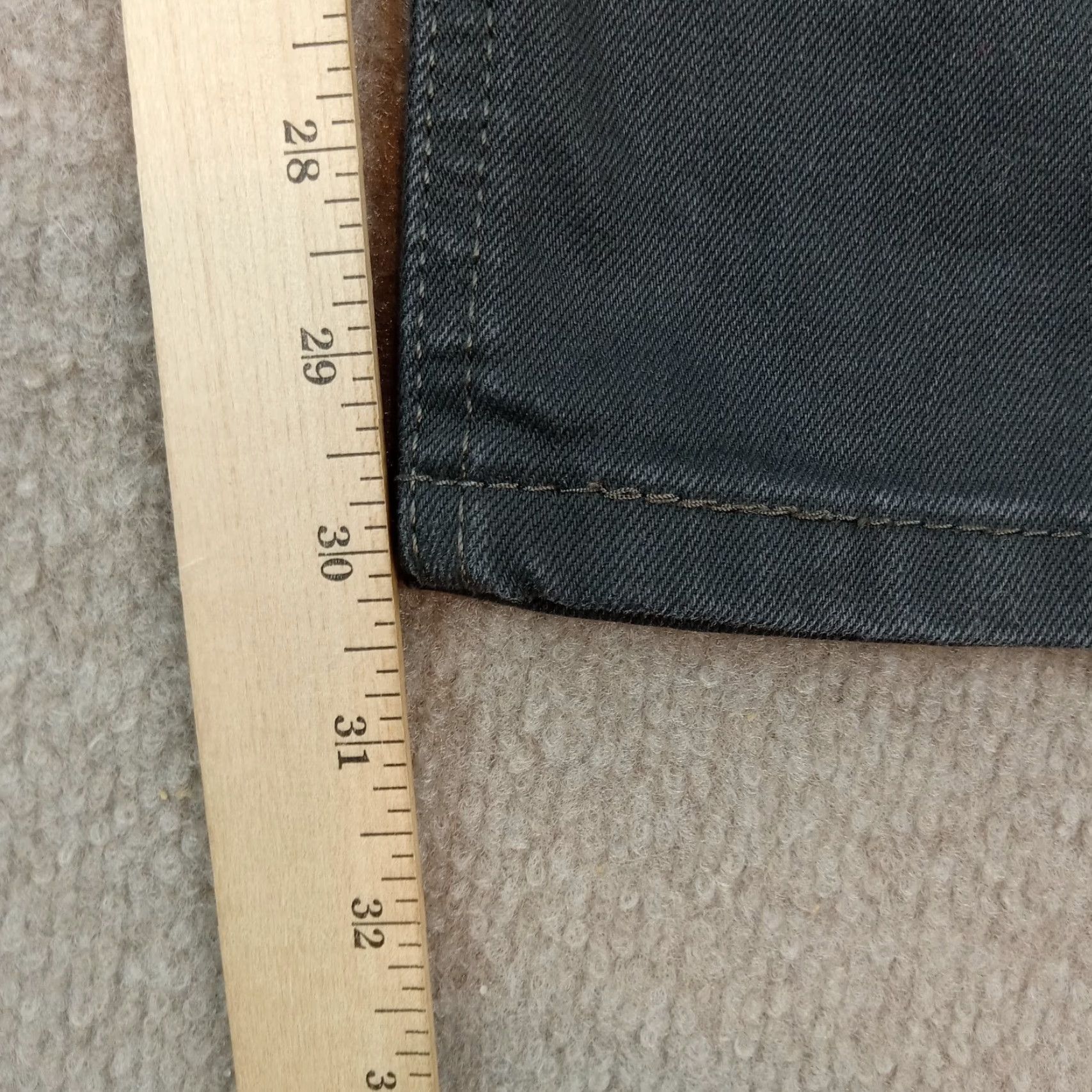 Levi's Levi's 541 Jeans Mens 34x30 Black Denim Stretch Casual Straight Leg Comfort Size US 34 / EU 50 - 3 Thumbnail