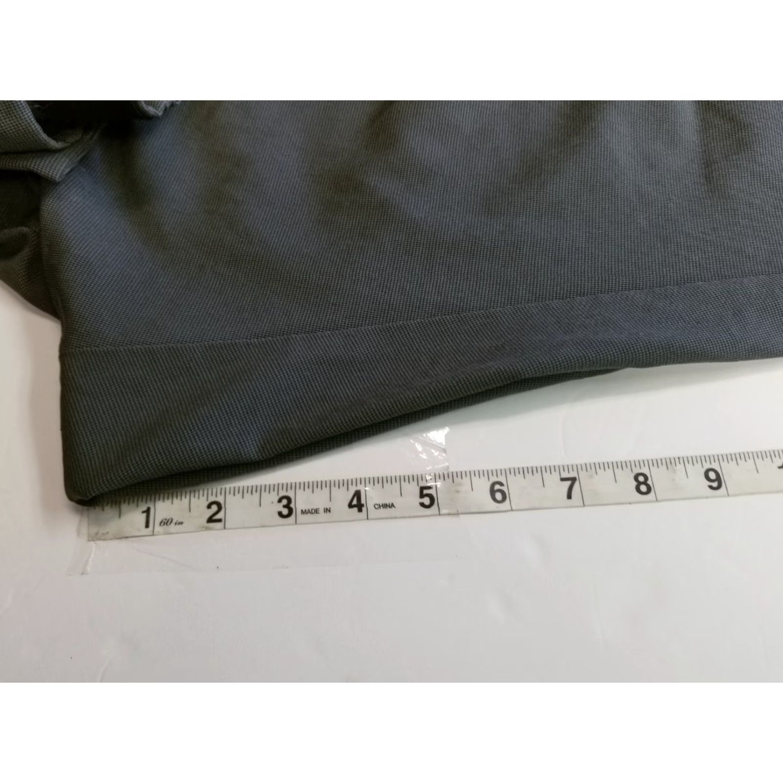 Vintage Greg Norman Men's Pants Golf Flat Front 38x32 Gray Polyester Spandex Regular Mens Size US 38 / EU 54 - 4 Thumbnail