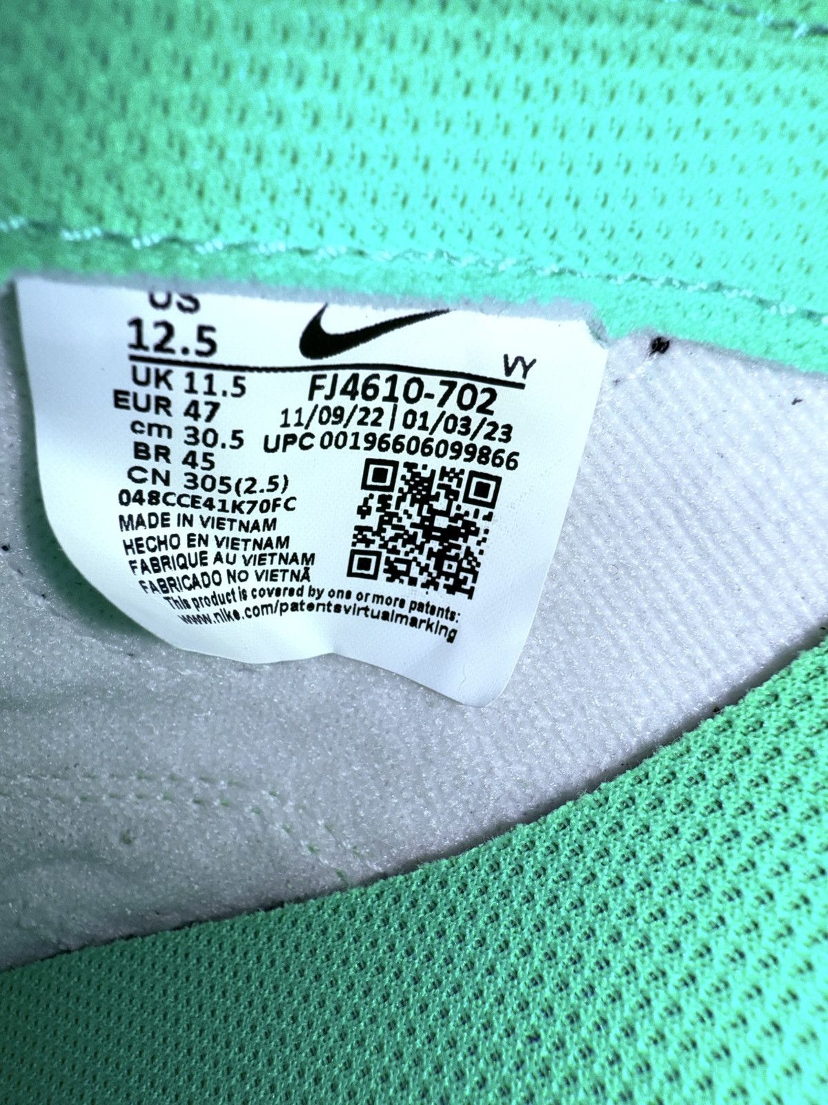 Nike Nike Dunk Low SE “Splash Volt” NEW w/ Box! glow-in-the-dark! Size US 12.5 / EU 45-46 - 17 Thumbnail