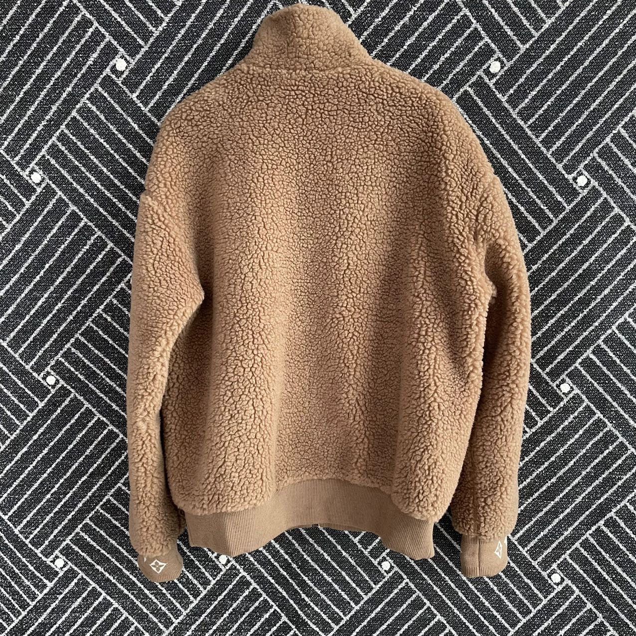 Louis Vuitton Unused Louis Vuitton Brown Teddy Jacket M Size US M / EU 48-50 / 2 - 2 Thumbnail