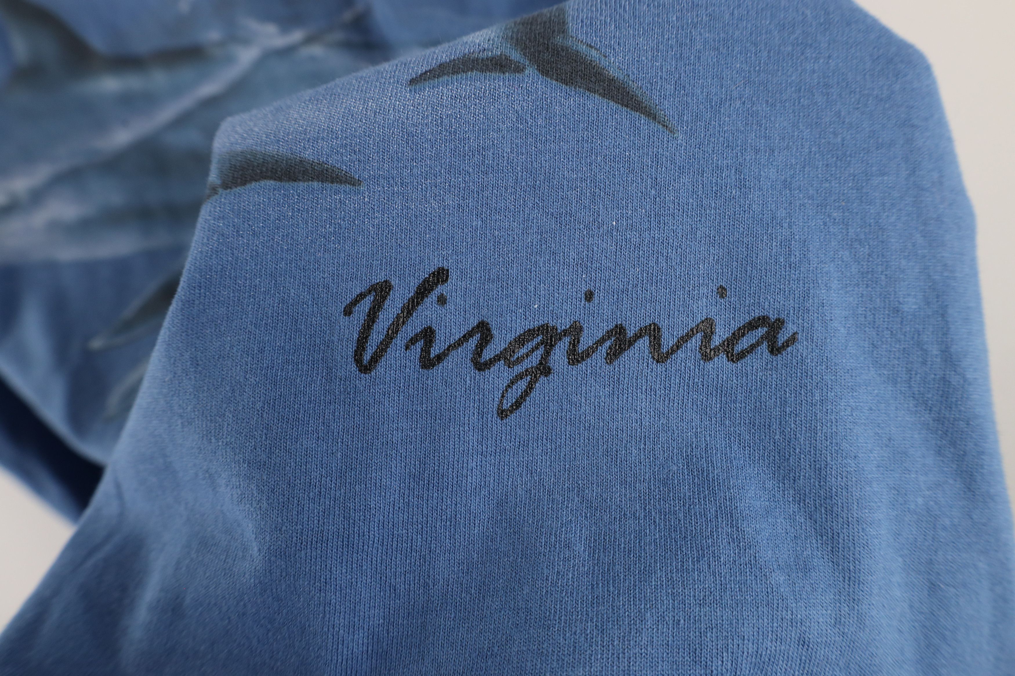 Vintage Vintage 90s Streetwear Out Virginia Dolphins Nature T-Shirt Size US XL / EU 56 / 4 - 8 Thumbnail