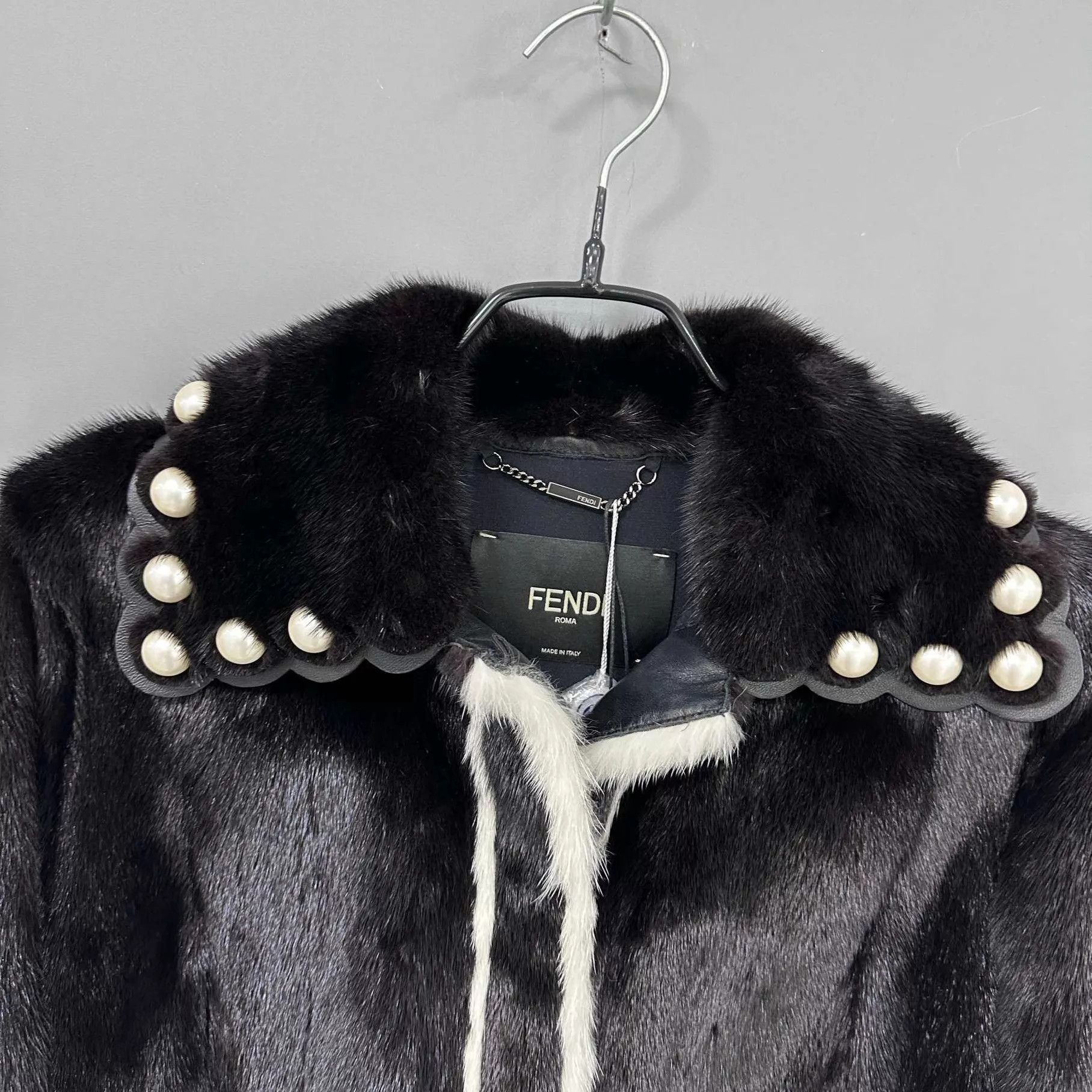 Fendi FENDI White Stripe Mink Fur Pearl Jacket 38 Size XS / US 0-2 / IT 36-38 - 4 Thumbnail