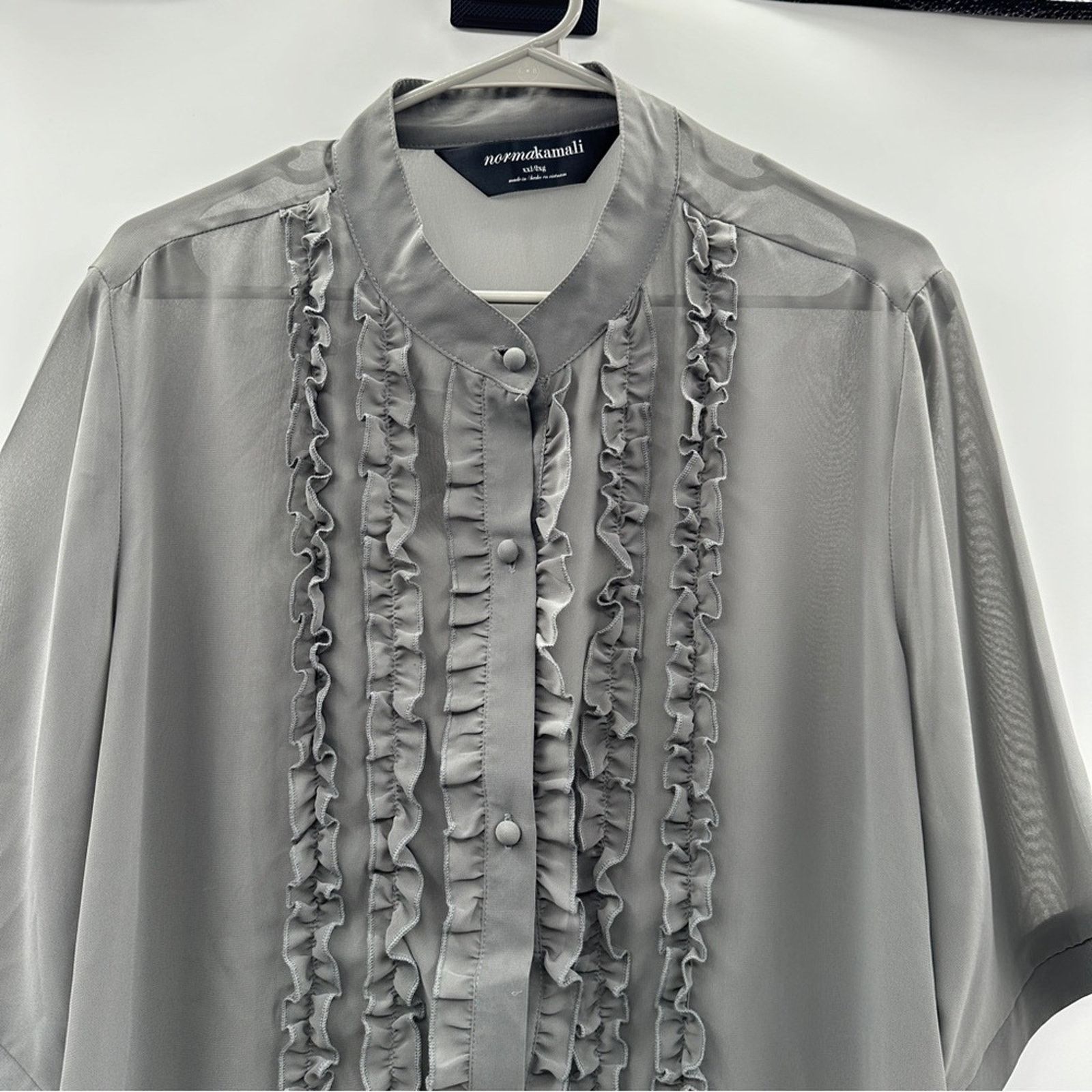 Norma Kamali Norma Kamali Poet Sheer Gray Ruffle Button-Front Top Size XXL / US 16-18 / IT 52-54 - 3 Thumbnail