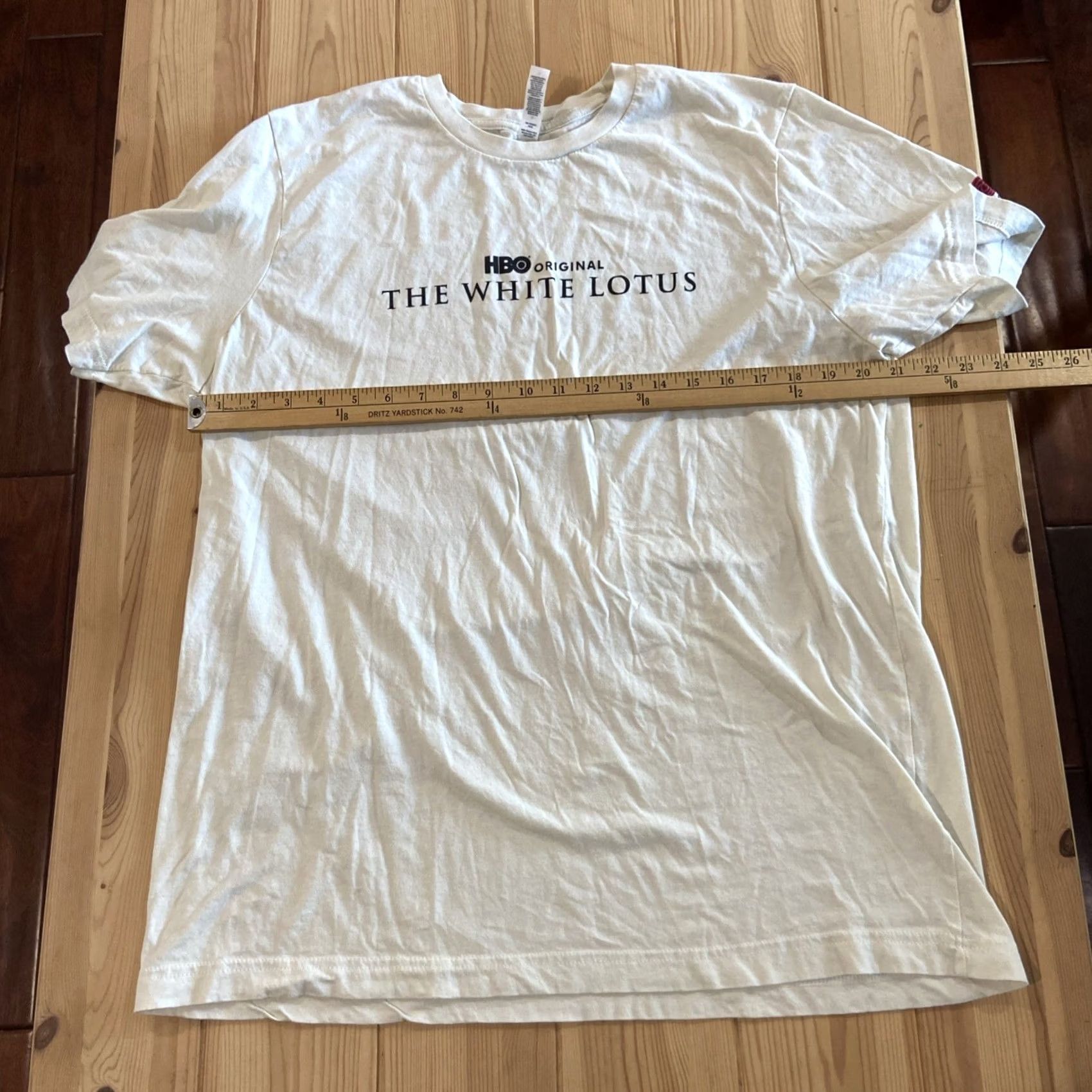 Vintage VINTAGE The White Lotus HBO Original Logo T Shirt Mens XL Beige Logo T-Shirt Mens XL Beige Fast Shipping Size US XL / EU 56 / 4 - 6 Thumbnail