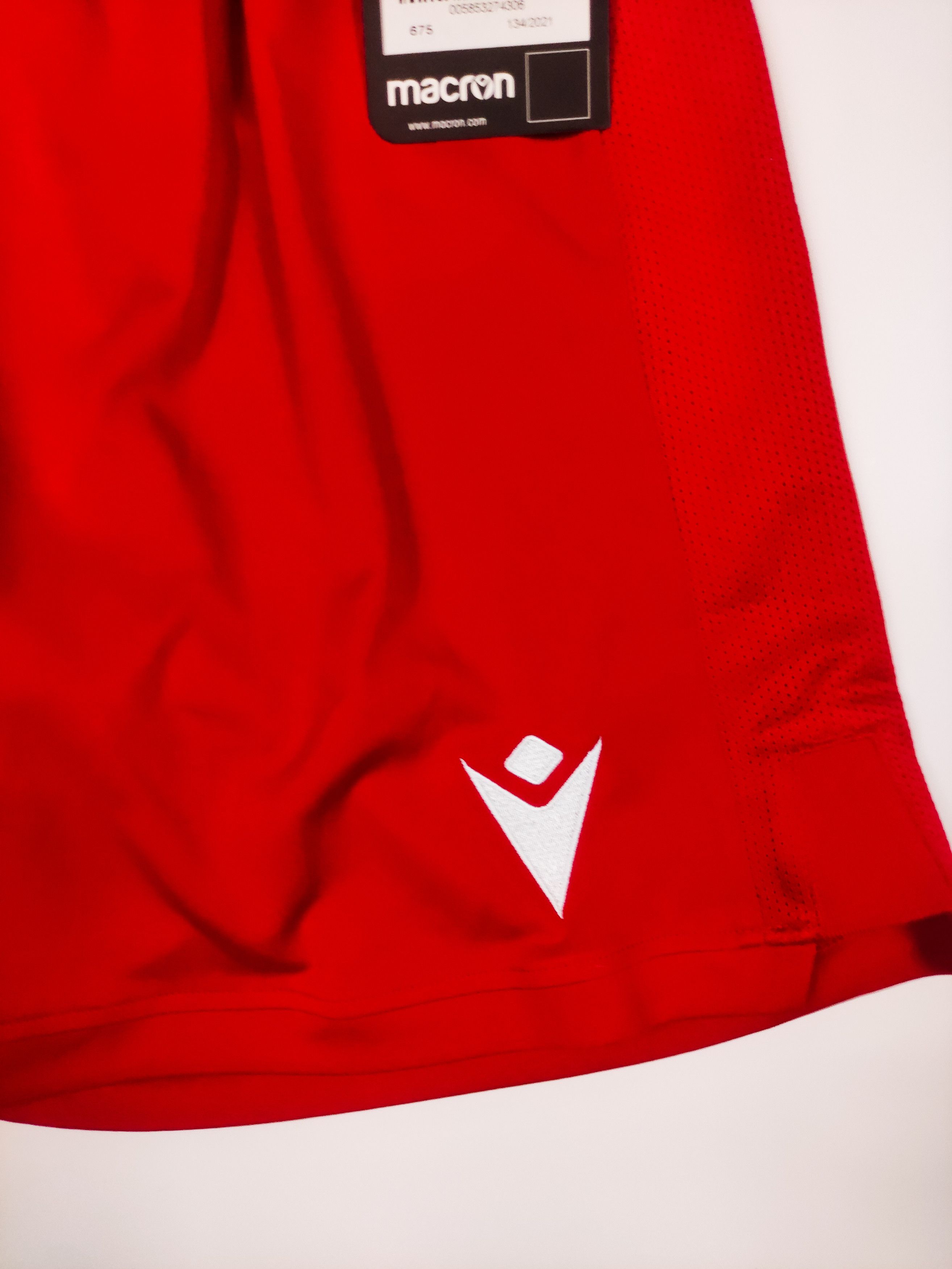 Macron BNWT Wisła Kraków 2020 2021 2022 Macron Home Shorts Size US 30 / EU 46 - 7 Thumbnail