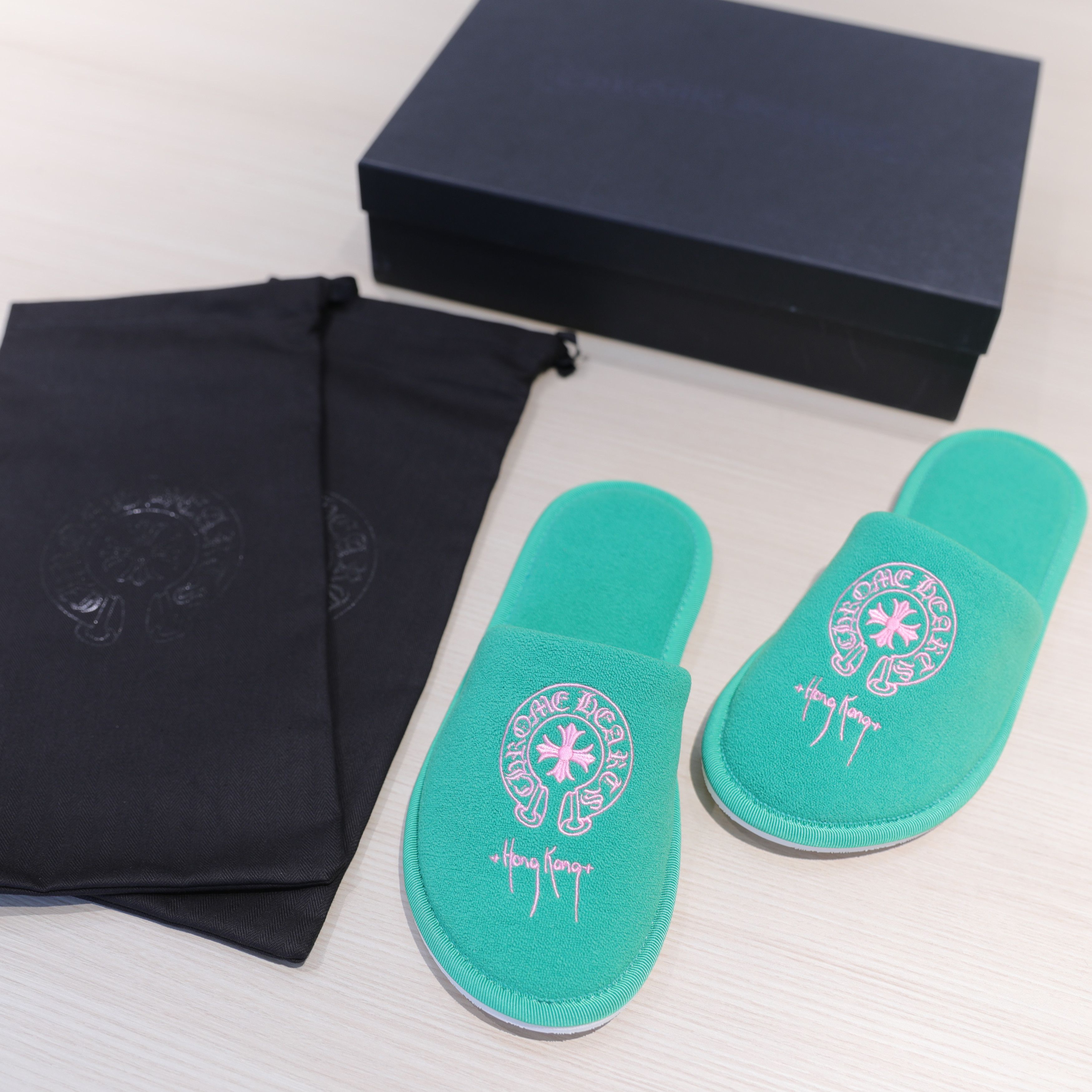 Chrome Hearts Chrome Hearts Hotel Slippers Hong Kong Exclusive Size US 6 / EU 39 - 1 Thumbnail