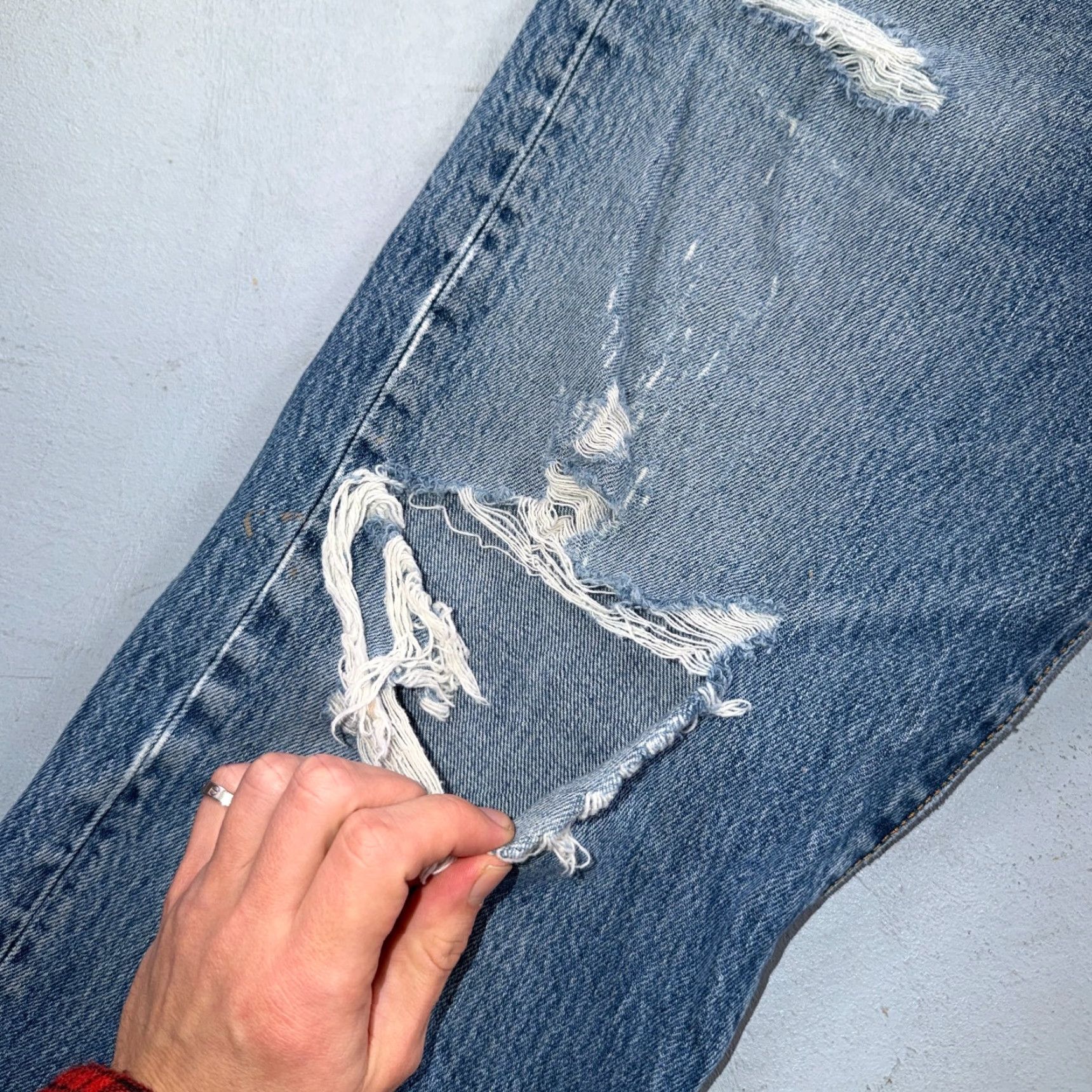 Levi's Levi's 501 Vintage 90s USA Y2K Straight Leg Jeans Blue Light Wash 33x34 Act 31x31 XX 501 Series Levis Size US 33 - 7 Thumbnail