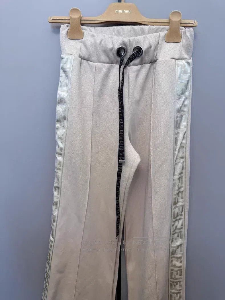 Fendi Fendi Side Monogram Logo Elastic Leggings Size 24" / US 00 / IT 34 - 1 Thumbnail
